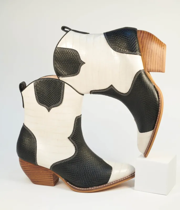 Black & White Leatherette Cowboy Boots sold by Unique Vintage