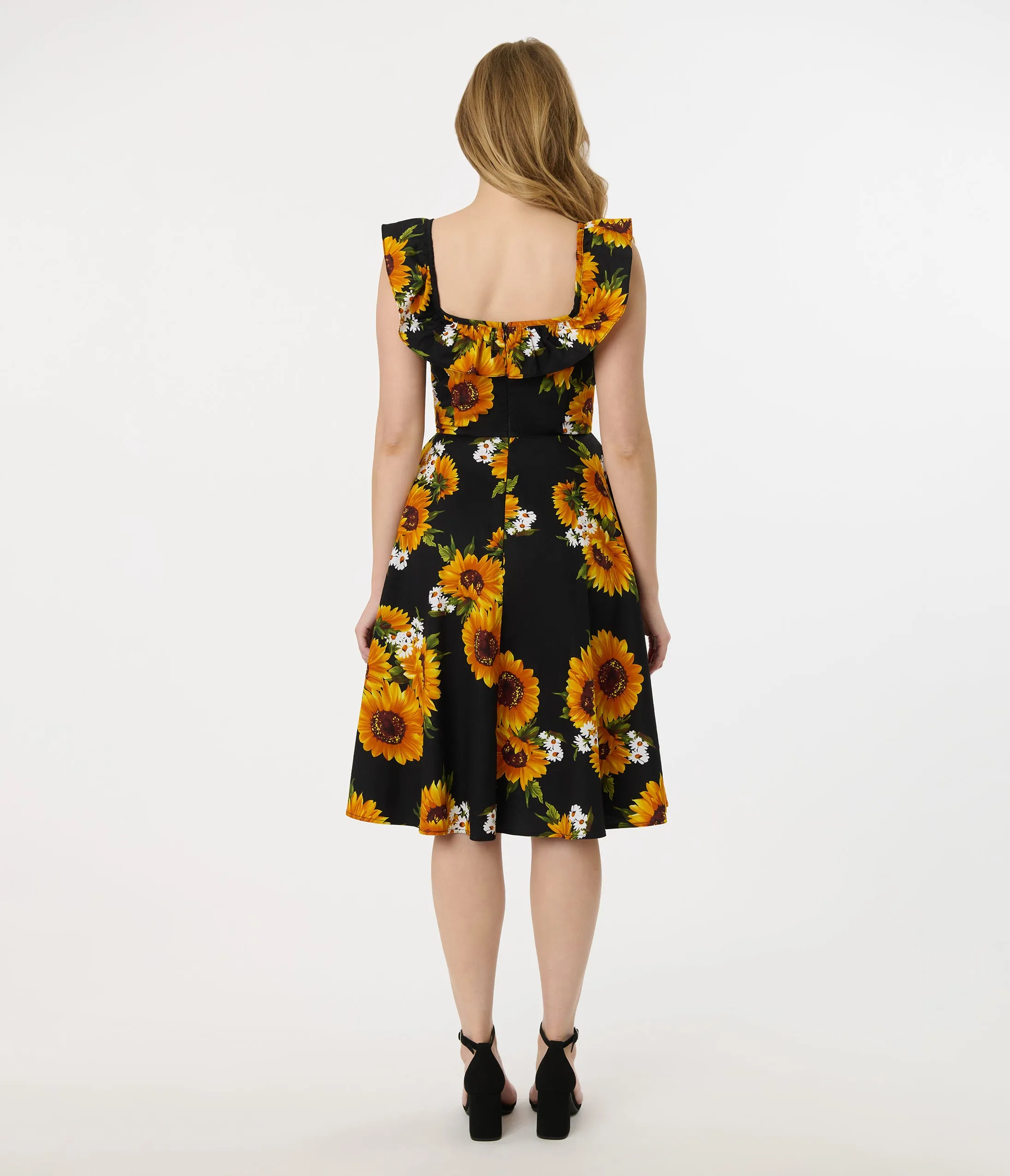 Magnolia Place Sunflower Print Barbara Swing Dress sold by Unique Vintage product image thumbnail 2