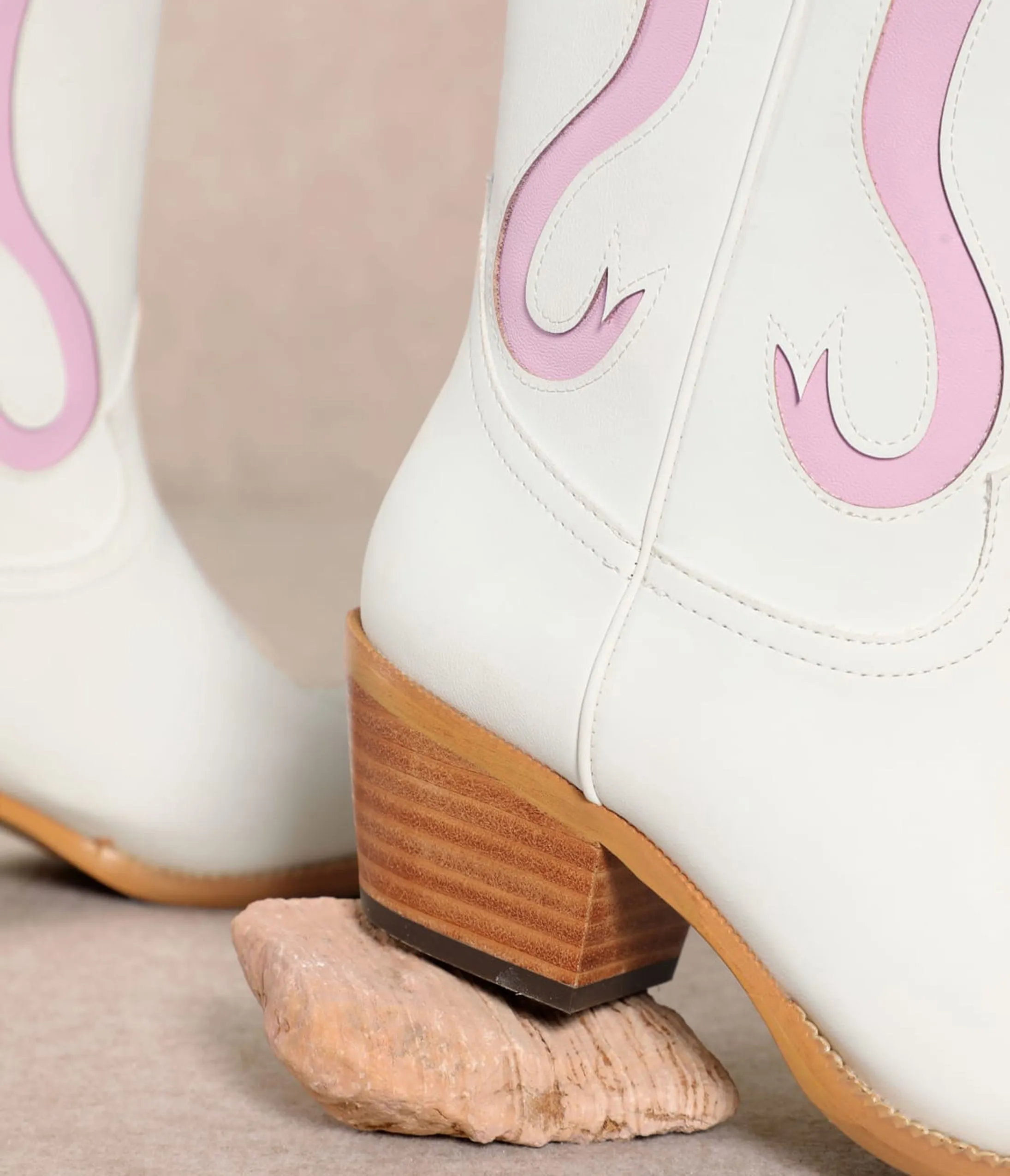Pink & White Ruby Bow Cowboy Boots sold by Unique Vintage product image thumbnail 3