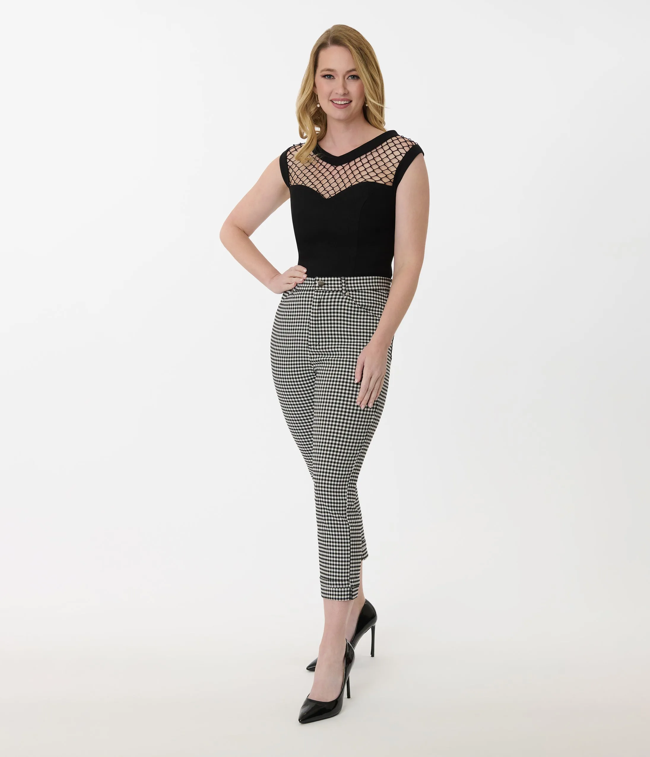 Unique Vintage Black & White Gingham Capris sold by Unique Vintage product image thumbnail 4
