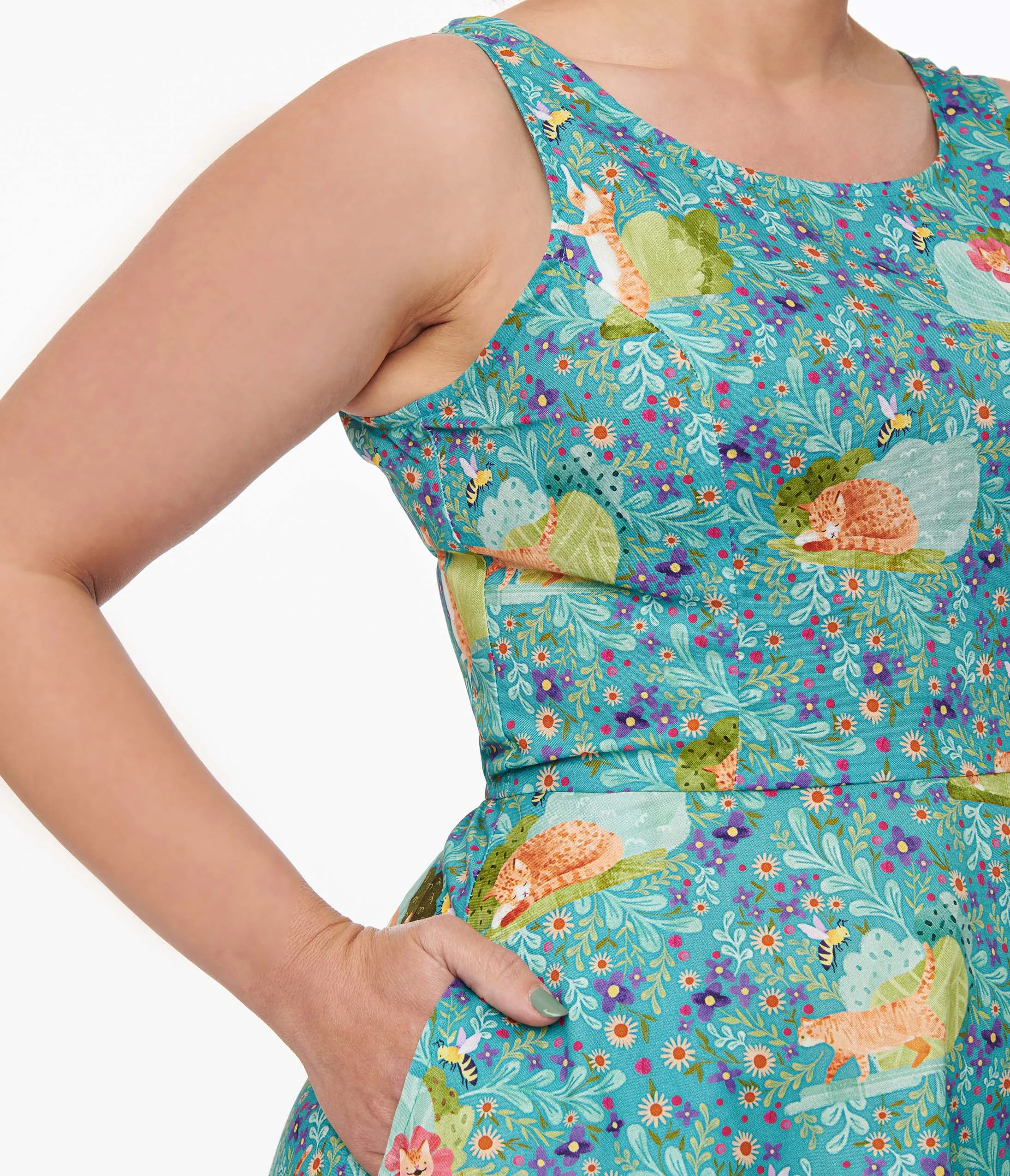 Retrolicious 1950s Blue Cat Leaf Print Cotton Skater Dress sold by Unique Vintage product image thumbnail 2