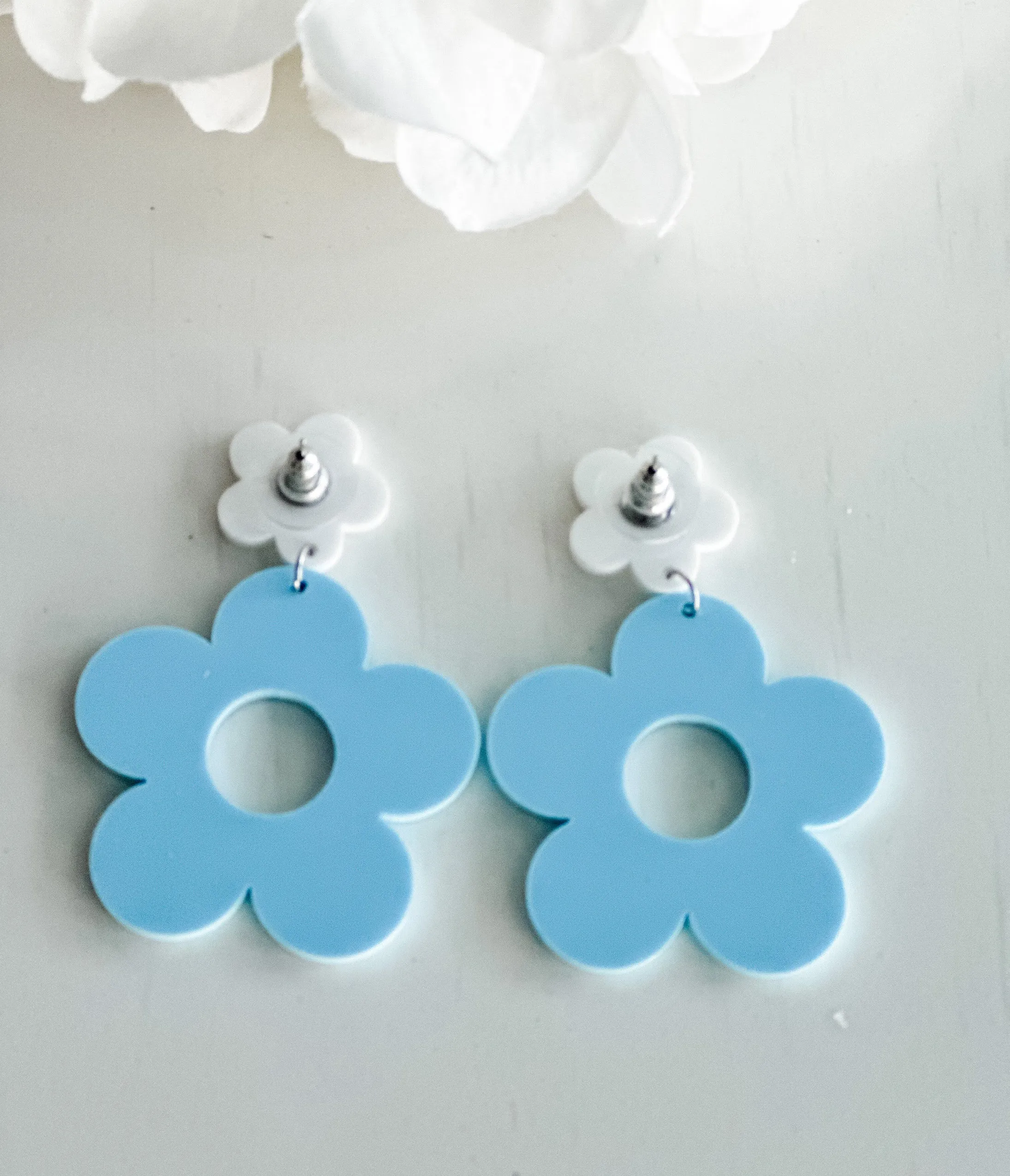 Fabulous Blue Daisy Dangle Earrings sold by Unique Vintage product image thumbnail 2
