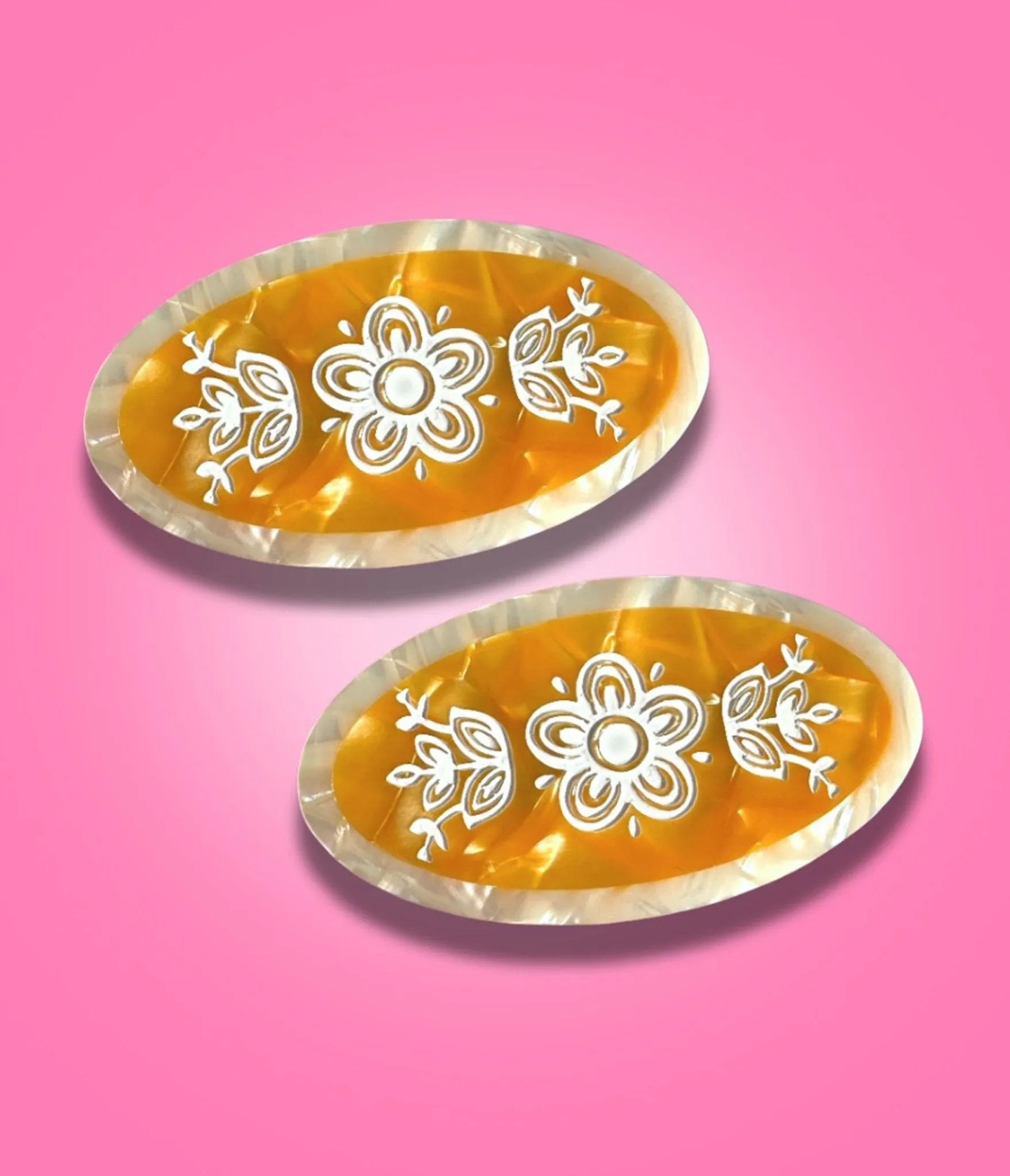 Vintage Pyrex Inspired Hair Clip Set sold by Unique Vintage