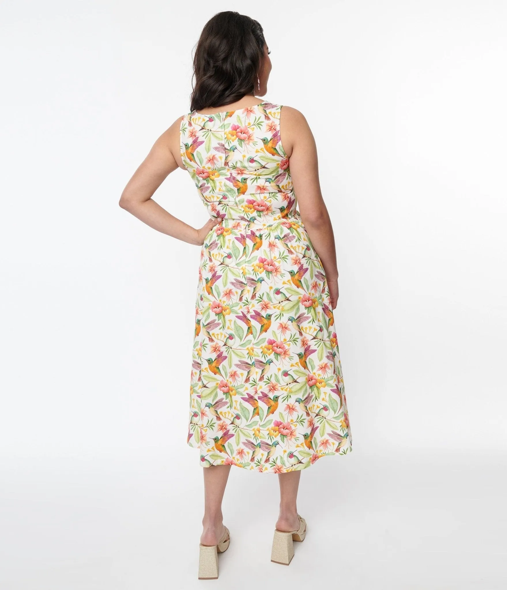 Retrolicious White Hibiscus & Hummingbird Print Midi Dress sold by Unique Vintage product image thumbnail 3