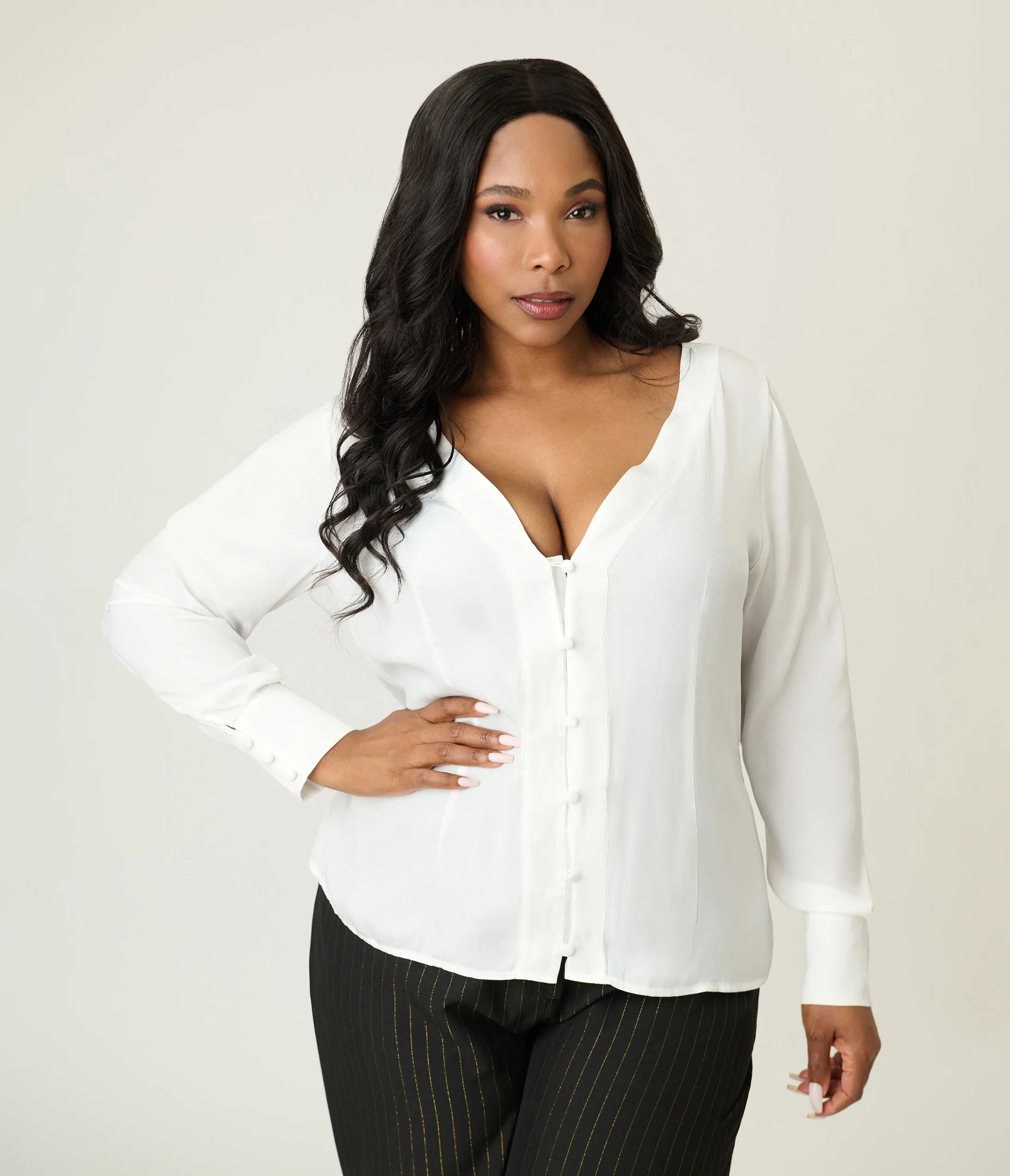Unique Vintage Plus Size White Long Sleeve Blouse sold by Unique Vintage product image thumbnail 3