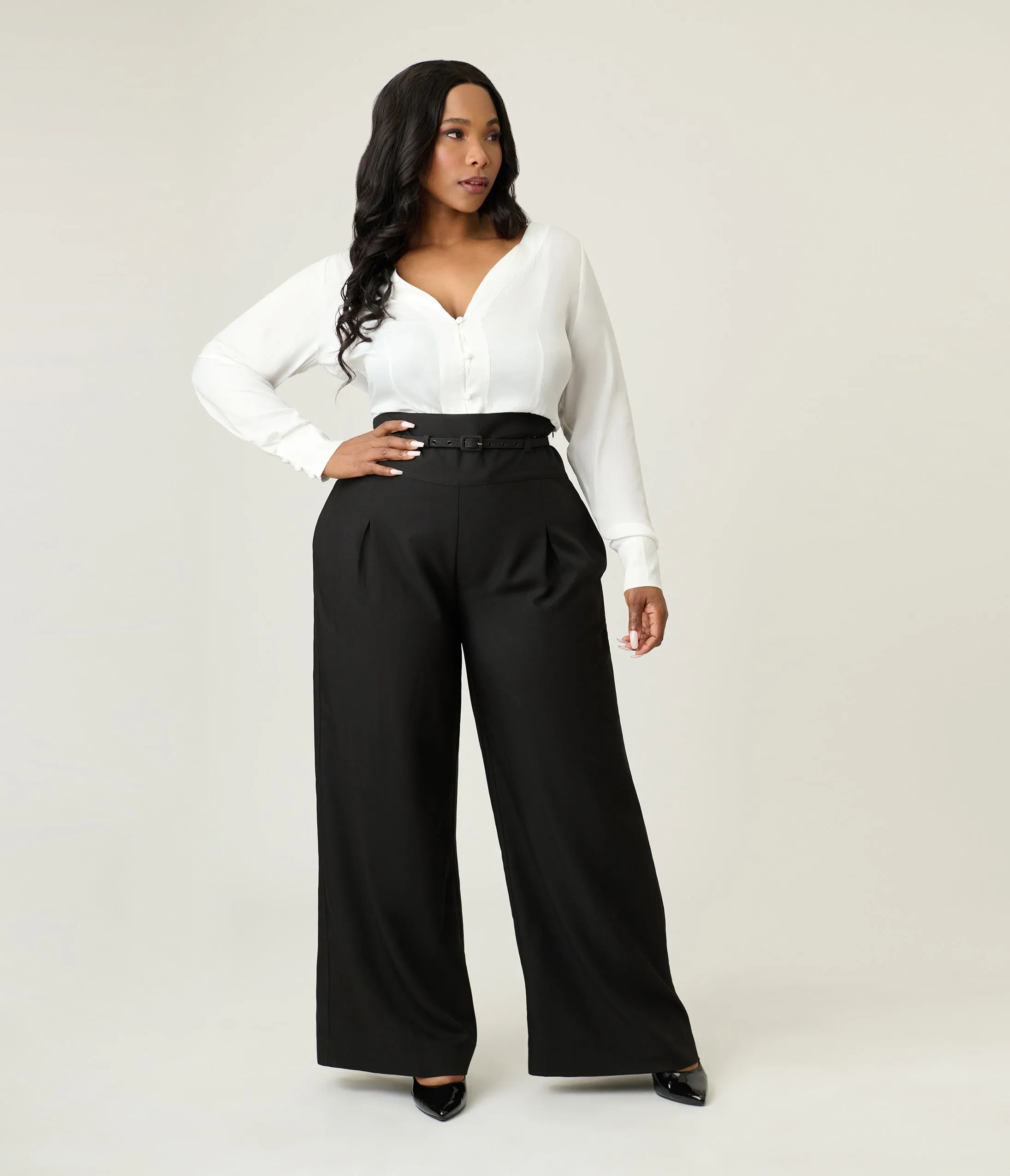 Unique Vintage Plus Size White Long Sleeve Blouse sold by Unique Vintage product image thumbnail 4