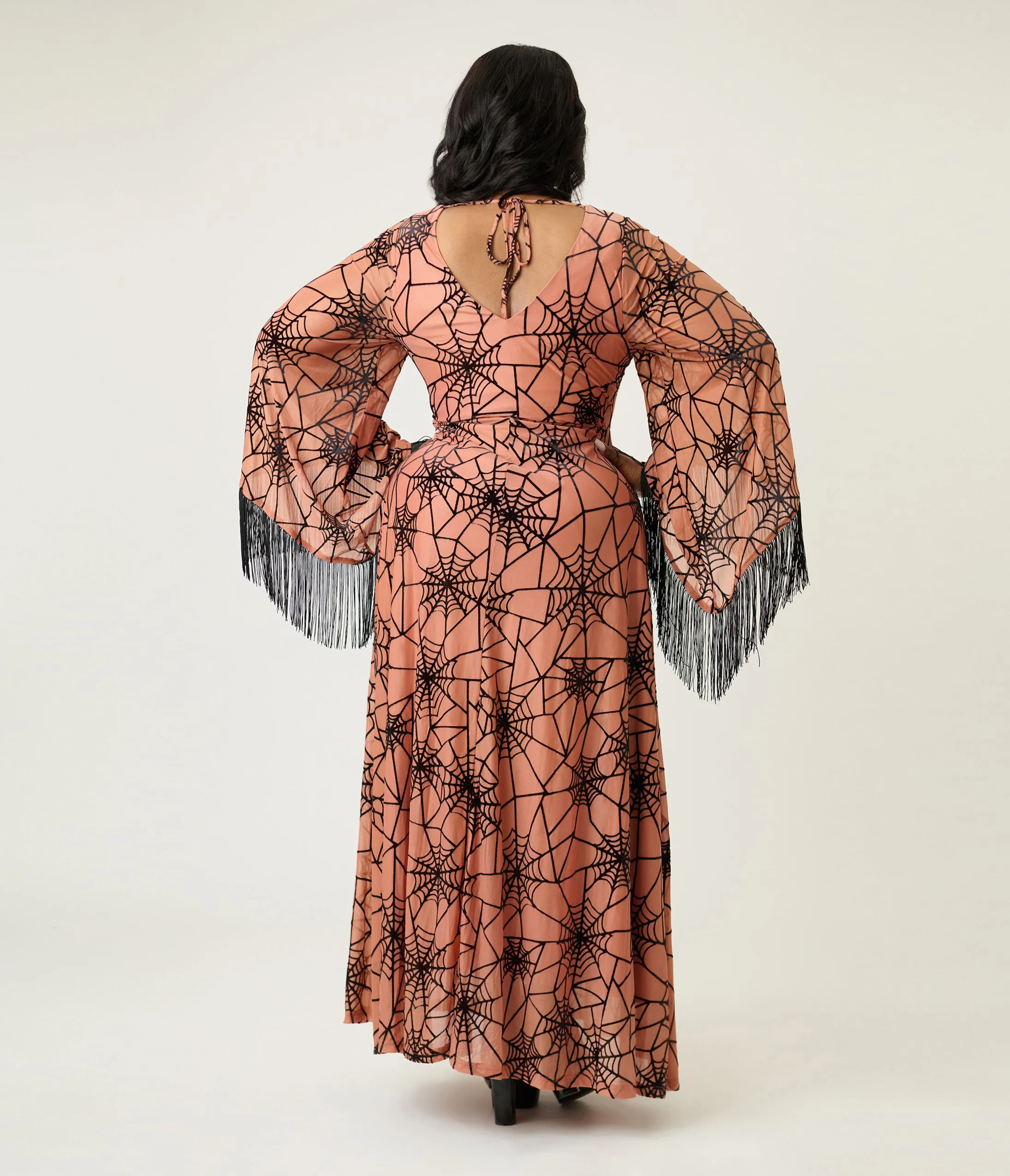 Smak Parlour Plus Size Nude & Black Spiderweb Fringe Sleeve Stevie Maxi Dress sold by Unique Vintage product image thumbnail 2