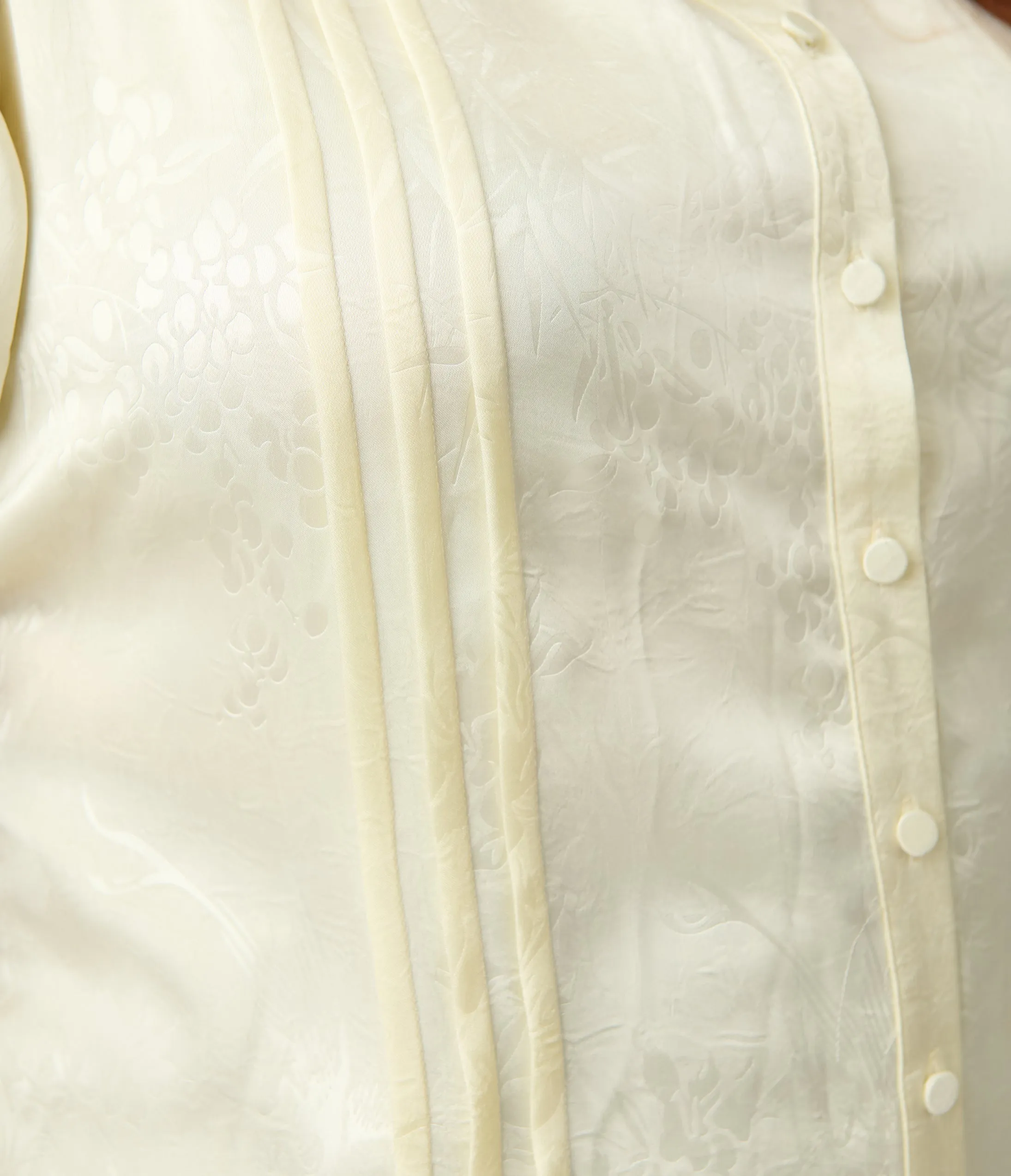 Unique Vintage Plus Size Ivory Jacquard Colvin Blouse sold by Unique Vintage product image thumbnail 5