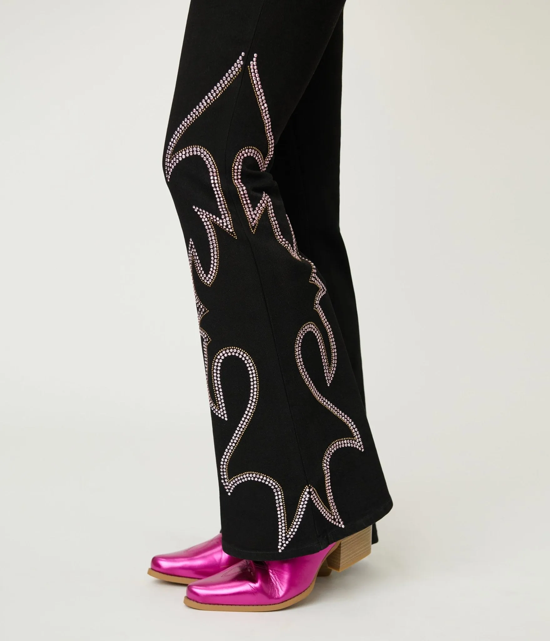 Embellished Black Denim Pants sold by Unique Vintage product image thumbnail 5