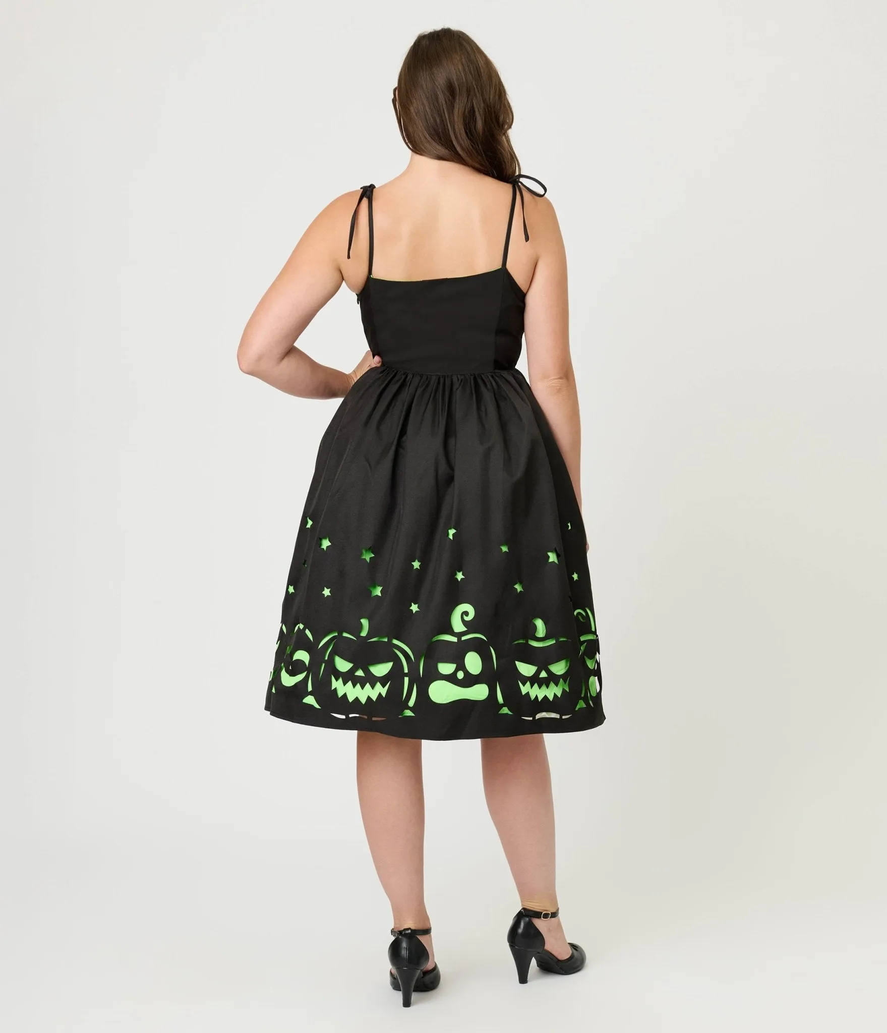 Unique Vintage Black & Green Jack-O-Lantern Cutout Swing Dress sold by Unique Vintage product image thumbnail 2