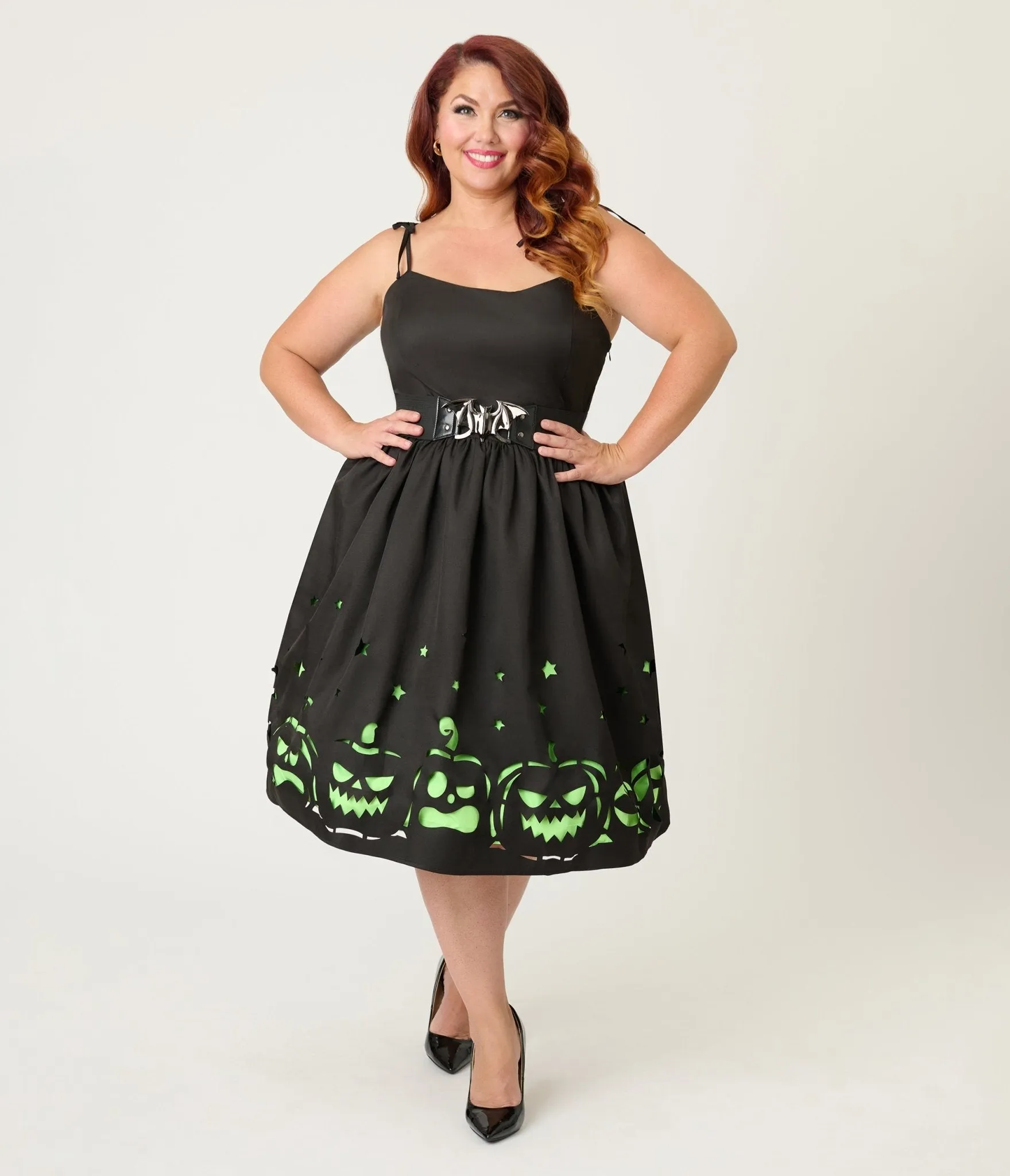 Unique Vintage Plus Size Black & Green Jack-O-Lantern Cutout Swing Dress sold by Unique Vintage product image thumbnail 3