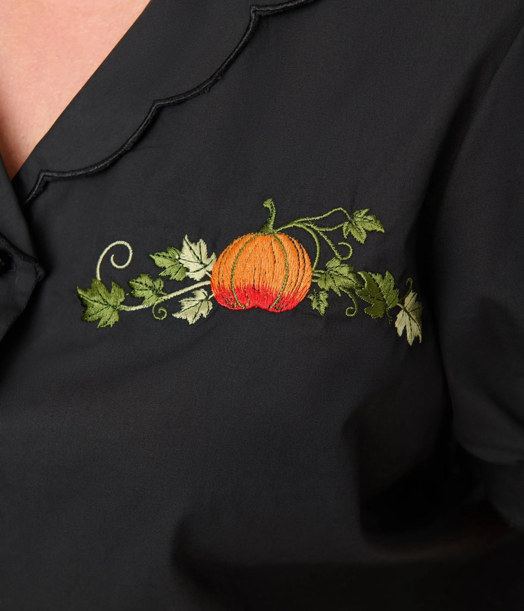 Smak Parlour Plus Size Black & Pumpkin Embroidery Puff Sleeve Top sold by Unique Vintage product image thumbnail 5