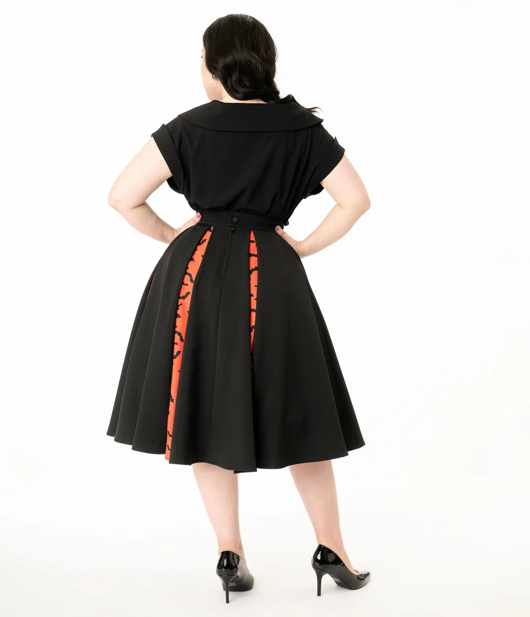 Unique Vintage Plus Size Black & Orange Bats Pleated Swing Skirt sold by Unique Vintage product image thumbnail 4