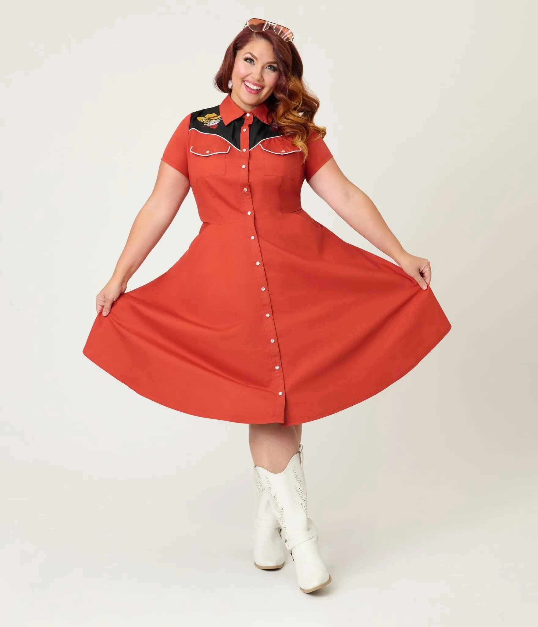 Smak Parlour Plus Size Red Embroidered Cowboy Cat Western Flare Dress sold by Unique Vintage product image thumbnail 3