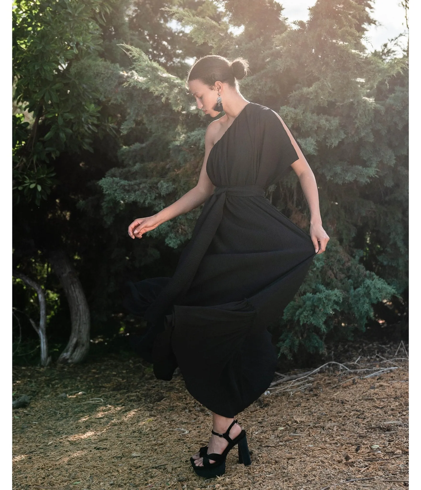 Jennafer Grace Black Pleated One Shoulder Maxi Dress sold by Unique Vintage product image thumbnail 3