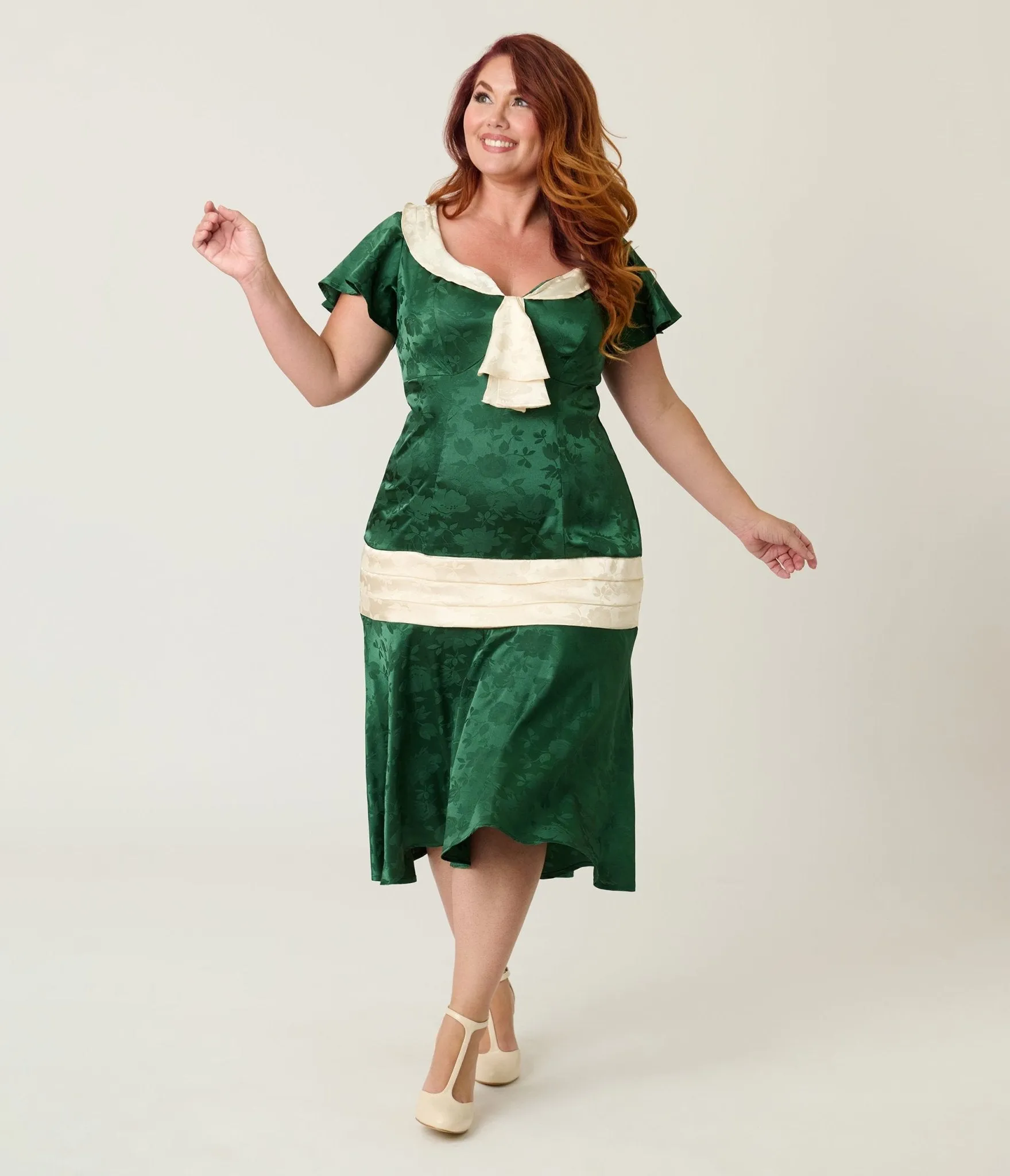 Unique Vintage Plus Size Green Floral Jacquard Wilshire Flapper Dress sold by Unique Vintage product image thumbnail 4