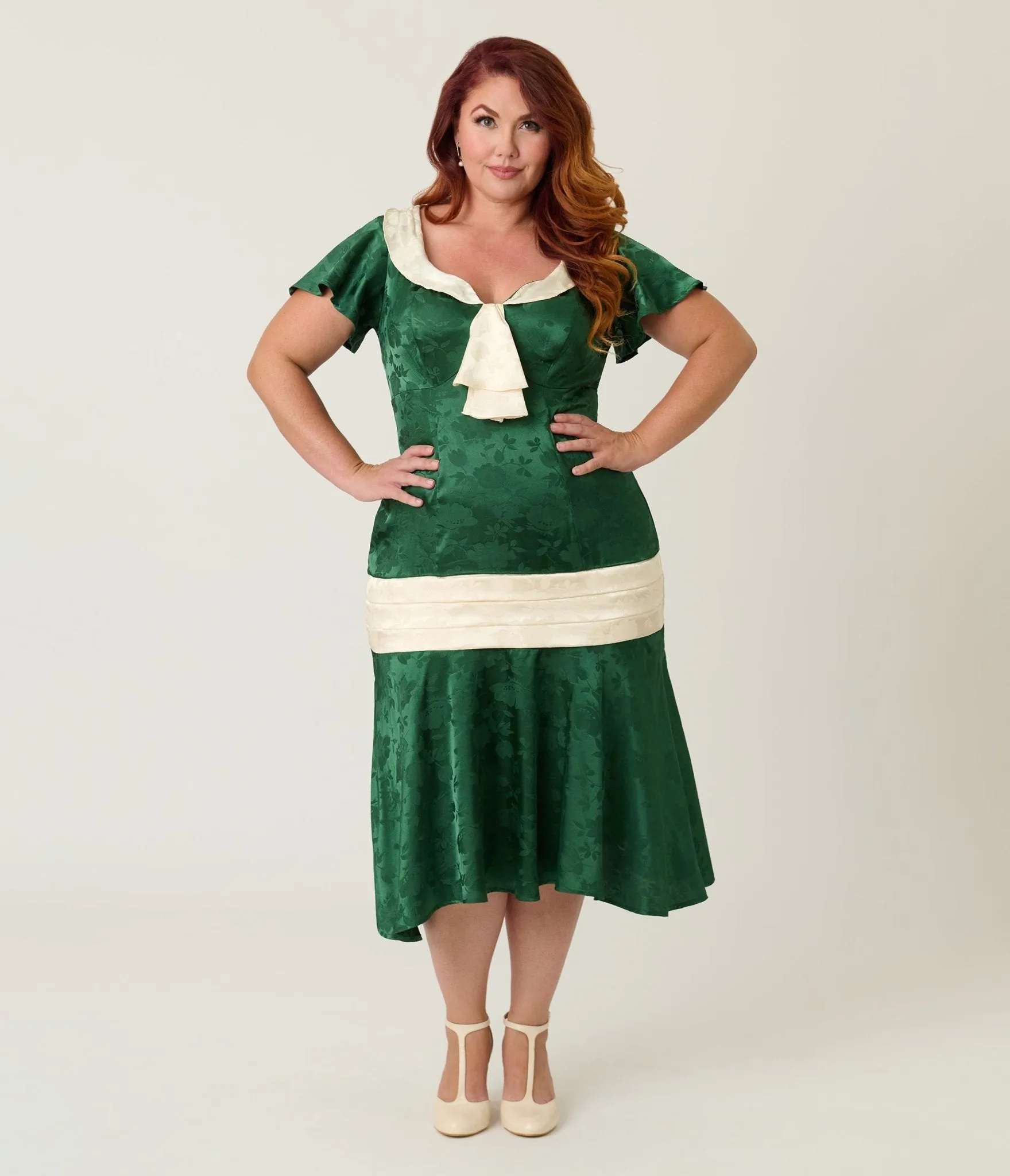 Unique Vintage Plus Size Green Floral Jacquard Wilshire Flapper Dress sold by Unique Vintage product image thumbnail 3