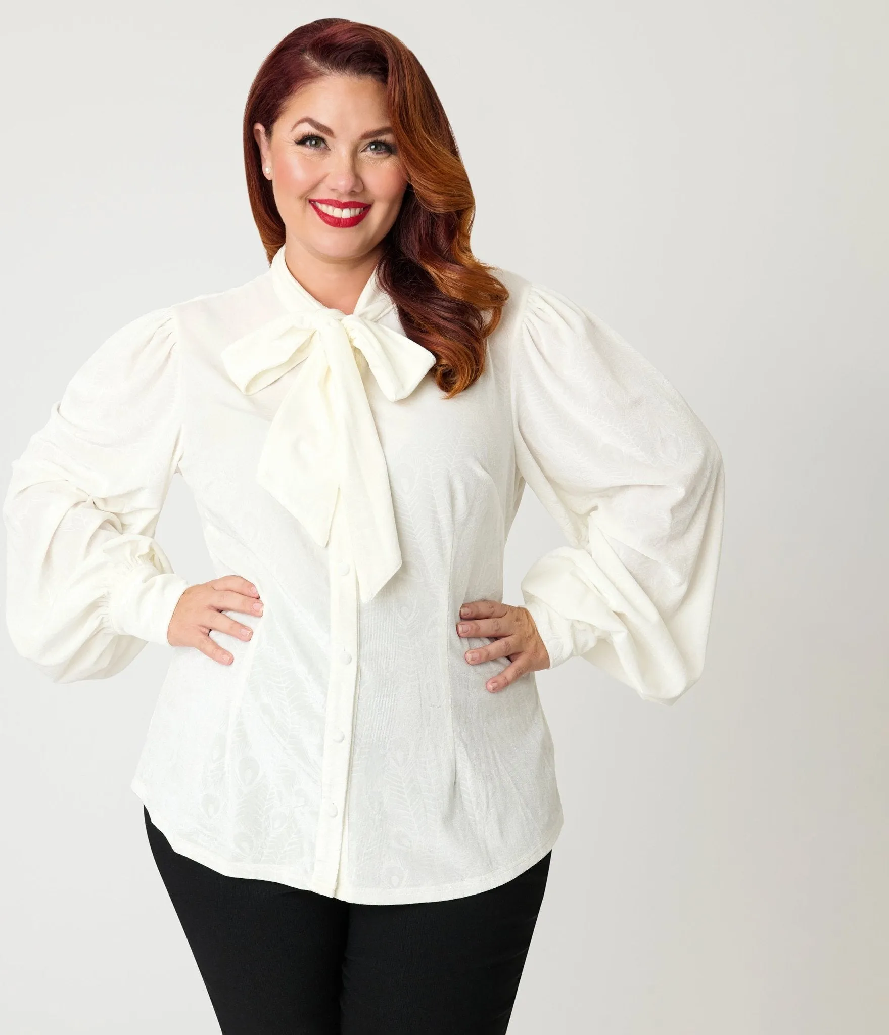 Unique Vintage Plus Size Ivory Peacock Feather Embossed Gwen Blouse sold by Unique Vintage product image thumbnail 3