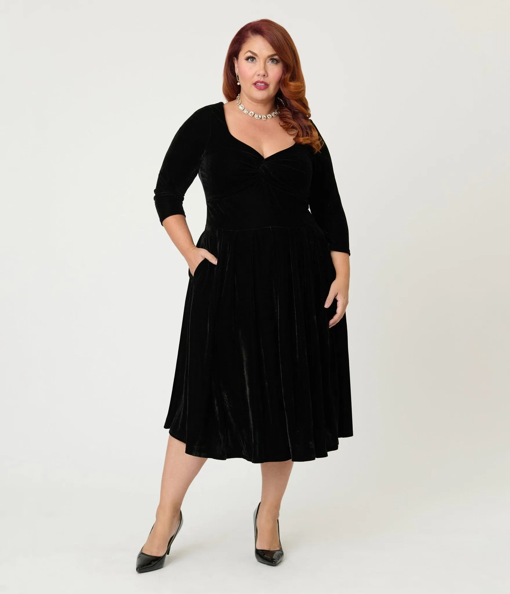 Unique Vintage Plus Size Black Velvet Front Twist Swing Dress sold by Unique Vintage product image thumbnail 3