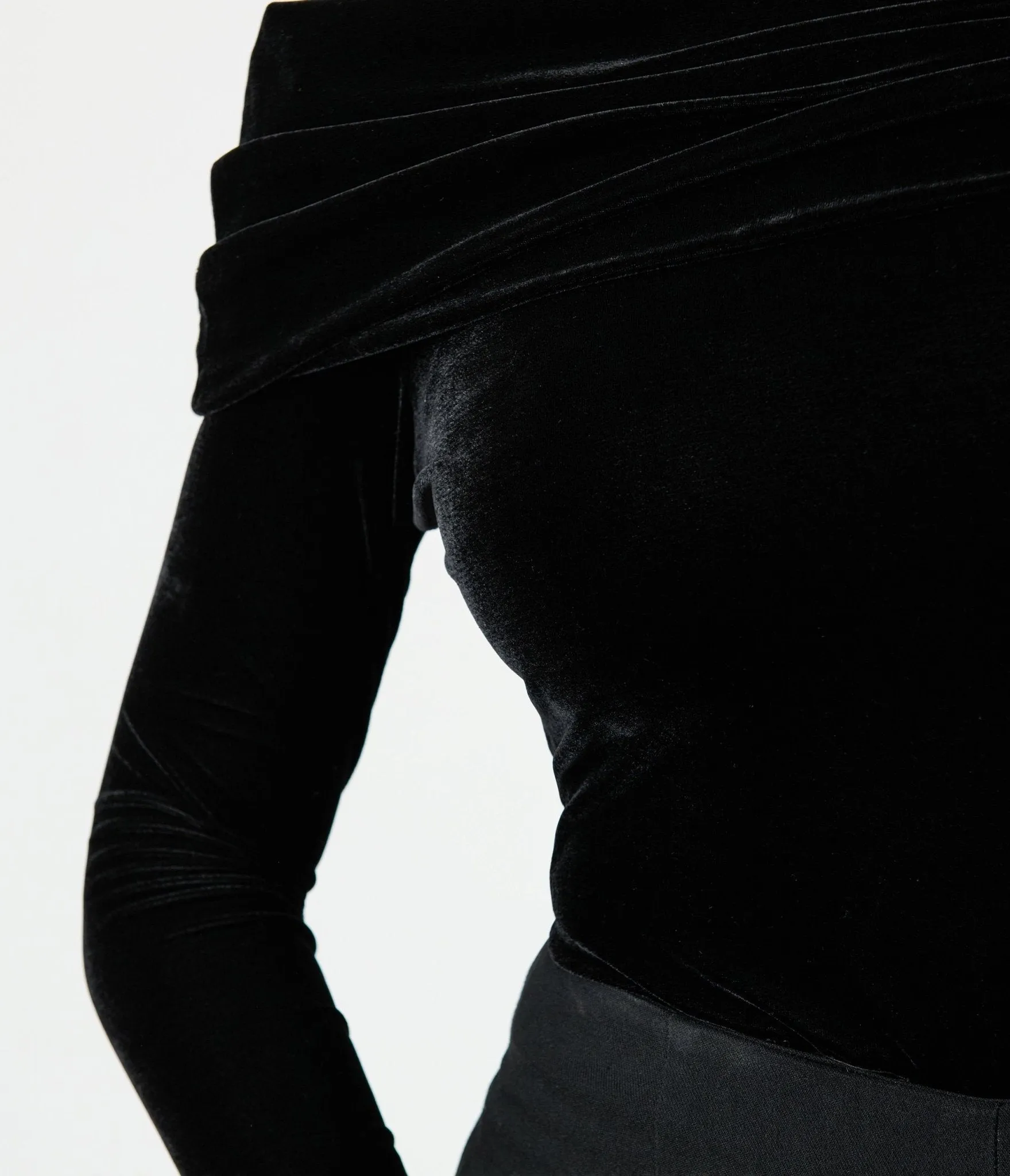 Unique Vintage Black Velvet Folded Shoulder Knit Top sold by Unique Vintage product image thumbnail 4