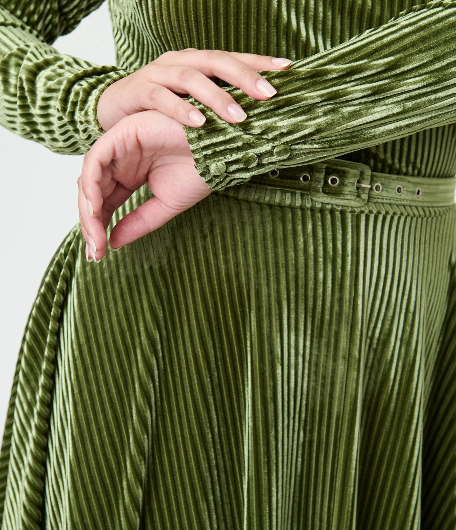 Unique Vintage Plus Size Olive Green Long Sleeve Devon Swing Dress sold by Unique Vintage product image thumbnail 5