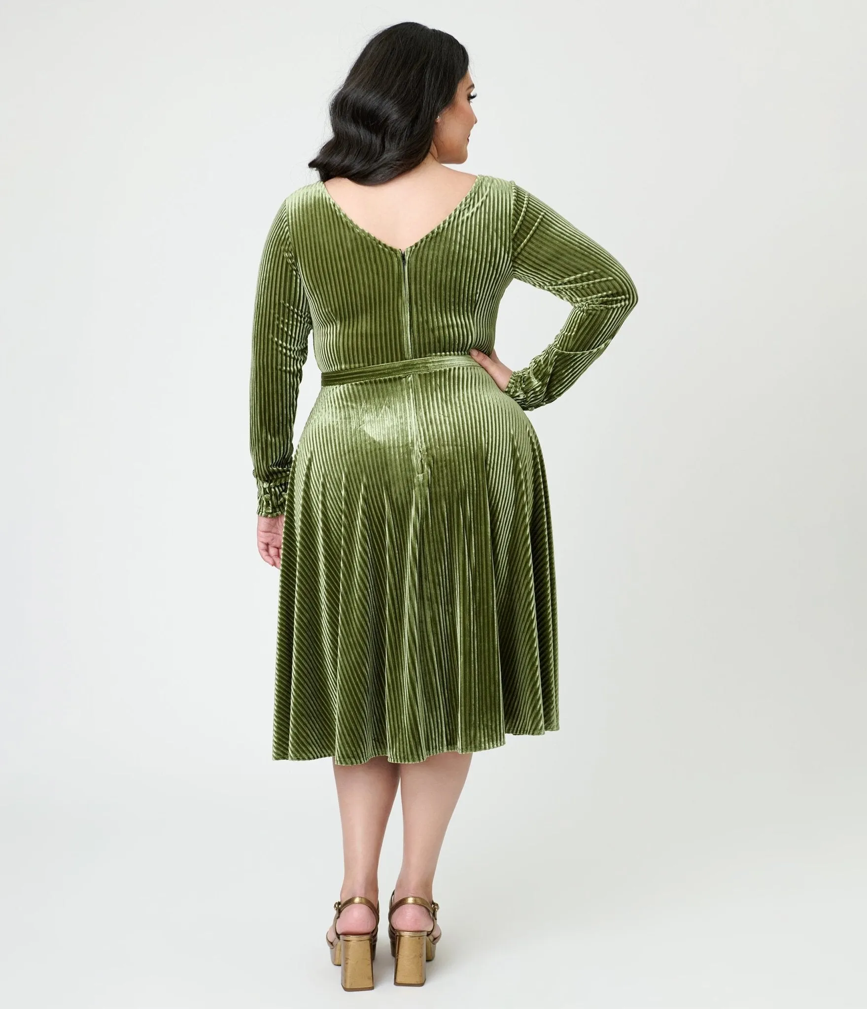 Unique Vintage Plus Size Olive Green Long Sleeve Devon Swing Dress sold by Unique Vintage product image thumbnail 2