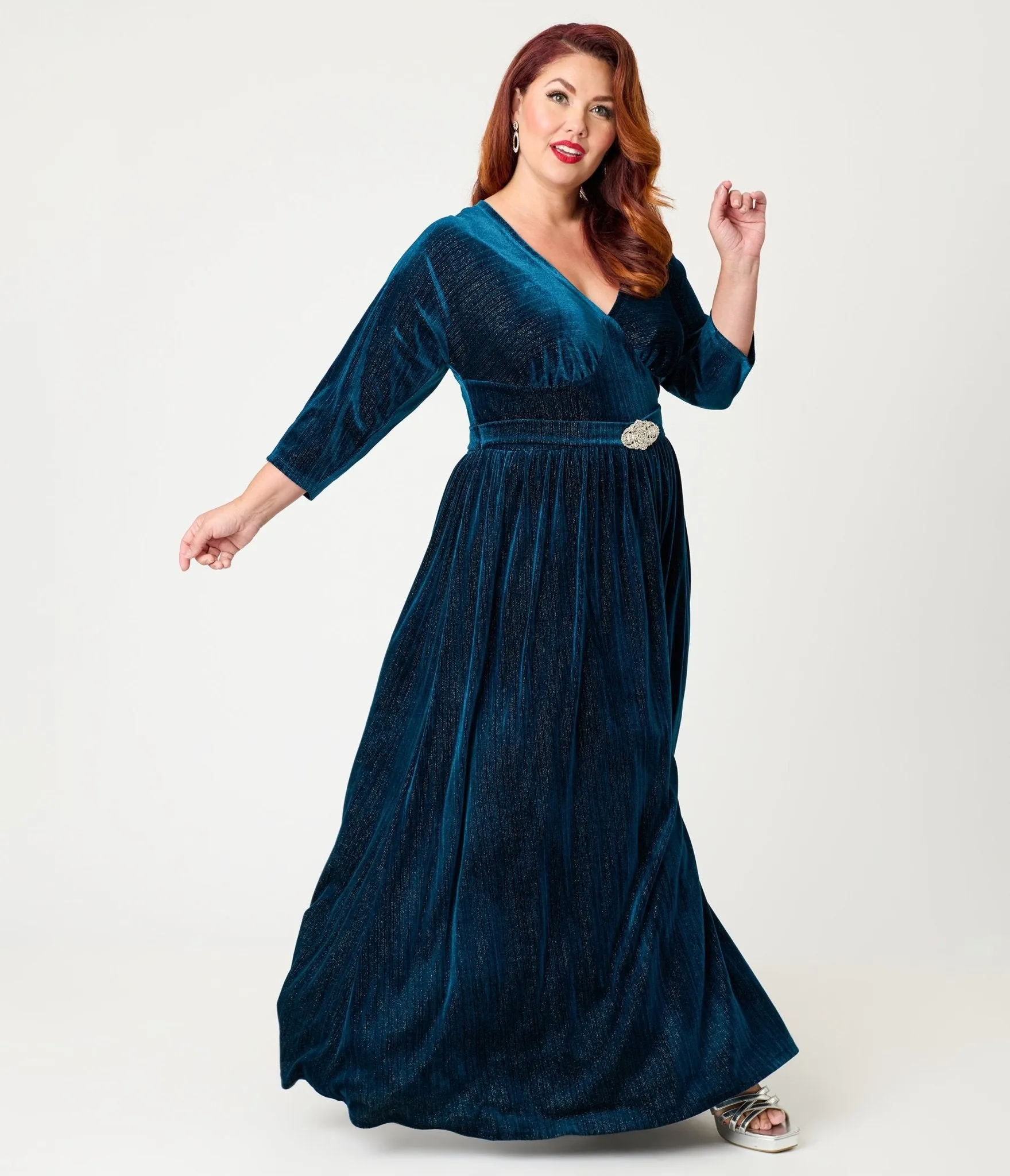 Unique Vintage Plus Size Teal Velvet Batwing Sleeve Maxi Dress sold by Unique Vintage product image thumbnail 3