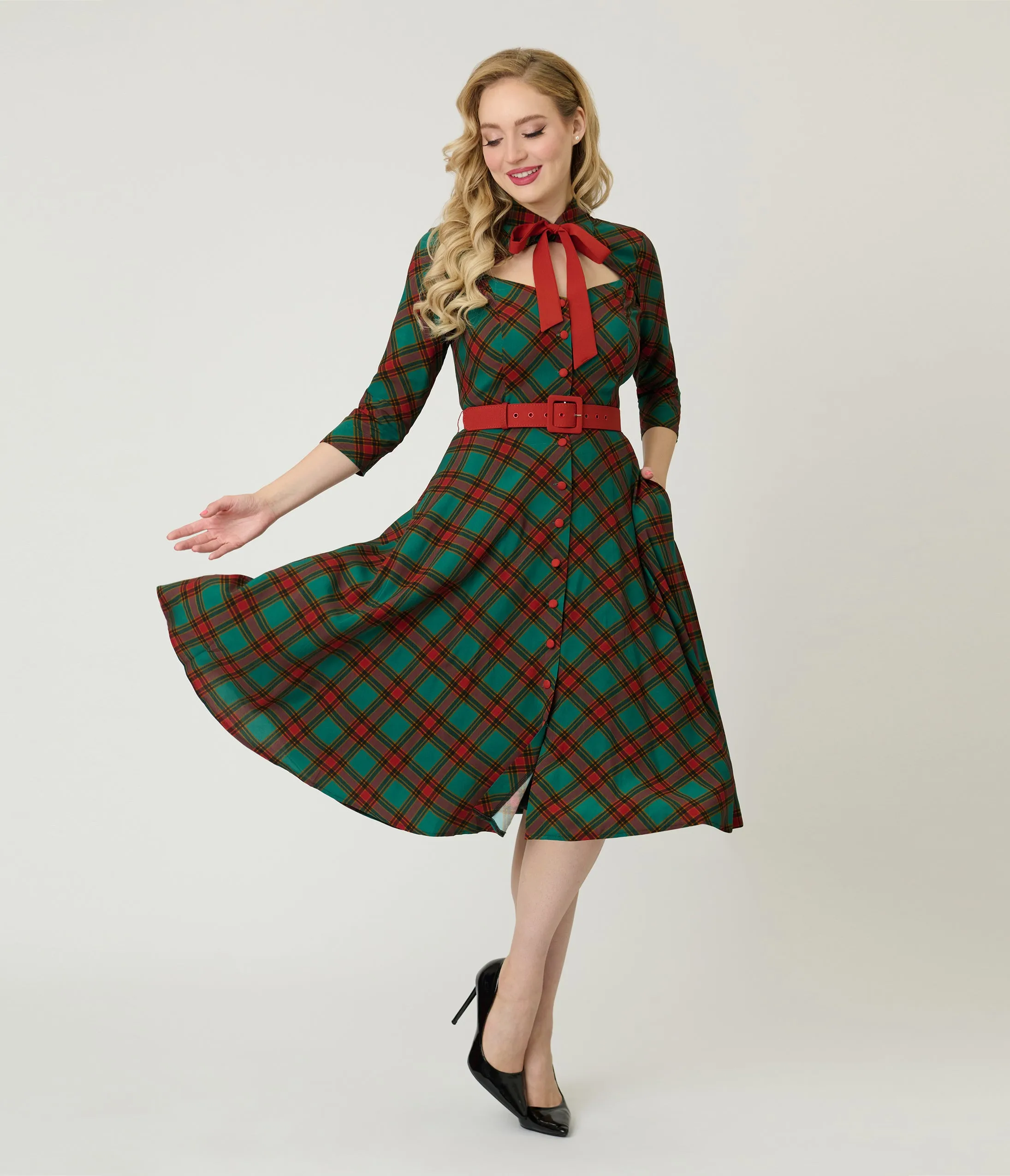 Unique Vintage Green & Red Bias Plaid Swing Dress sold by Unique Vintage product image thumbnail 4