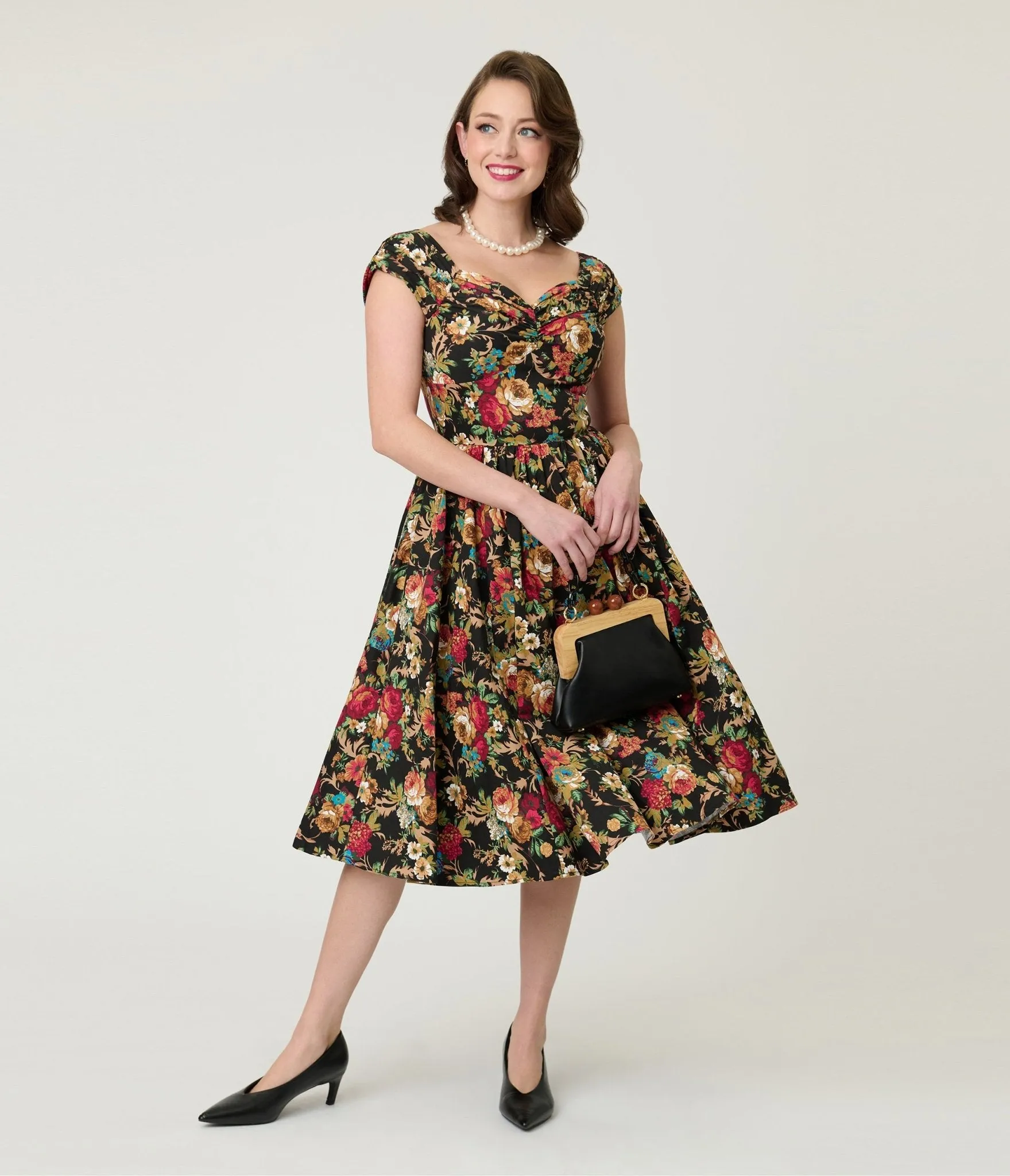 Black & Gold Floral Swing Dress sold by Unique Vintage product image thumbnail 4