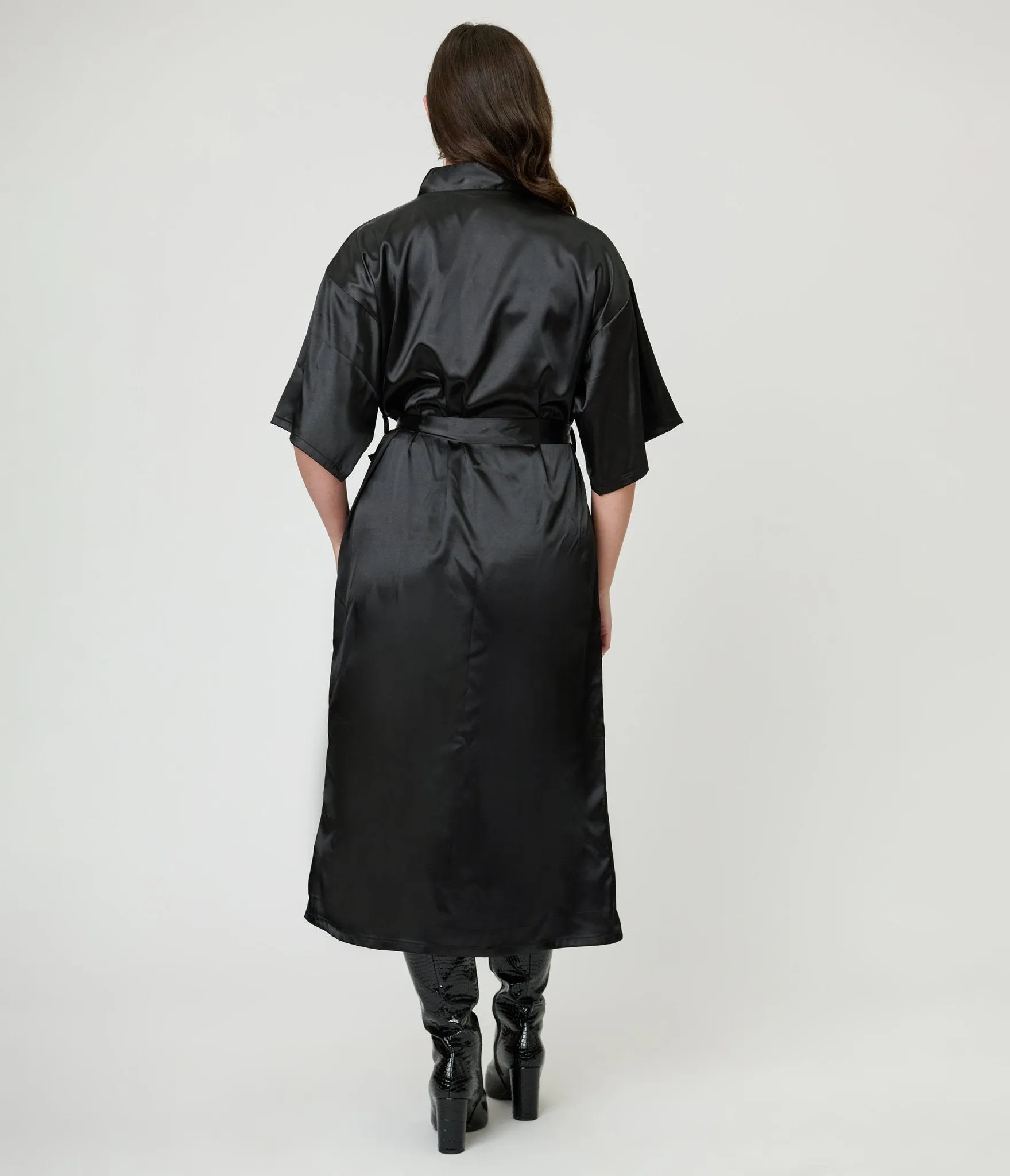 Black Satin Kimono sold by Unique Vintage product image thumbnail 2