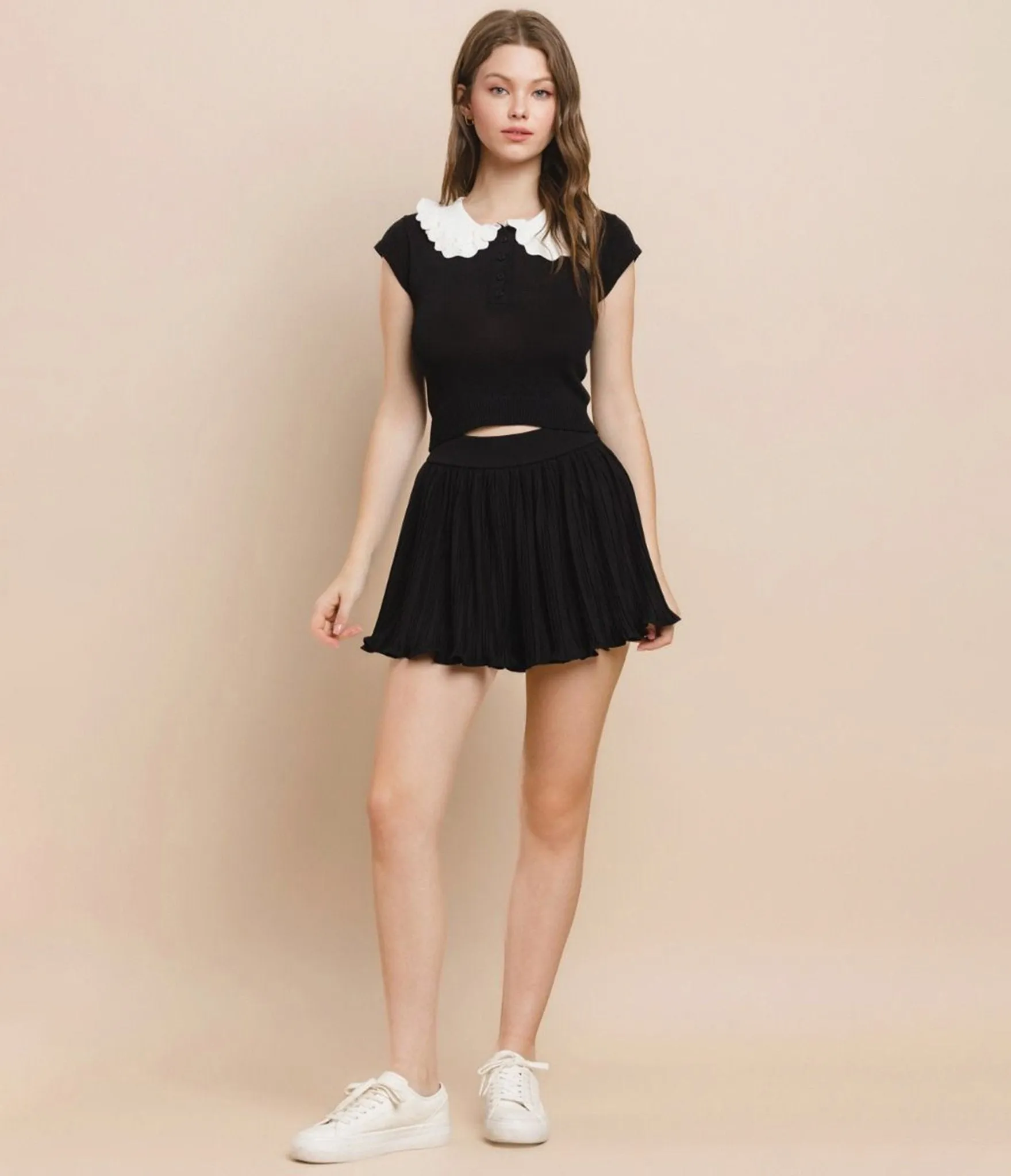 Black Ruffled Collar Blouse sold by Unique Vintage product image thumbnail 4