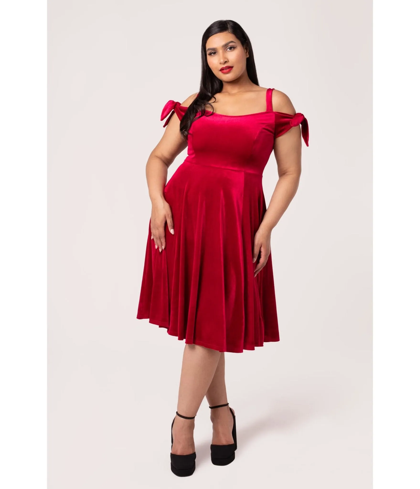 Hell Bunny Plus Size Red Velvet Carrie Swing Dress sold by Unique Vintage product image thumbnail 3