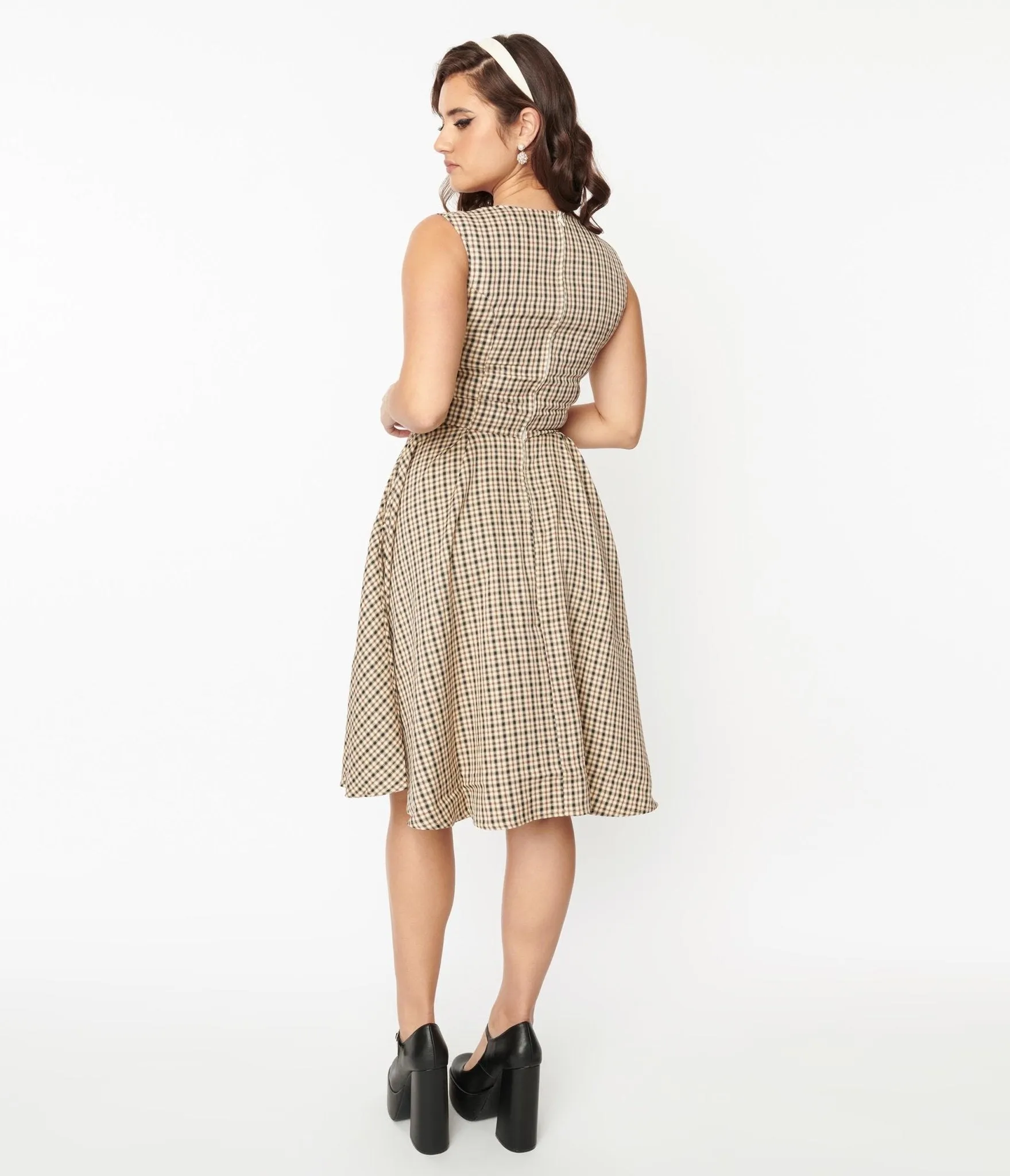 Beige & Black Gingham Swing Dress sold by Unique Vintage product image thumbnail 3