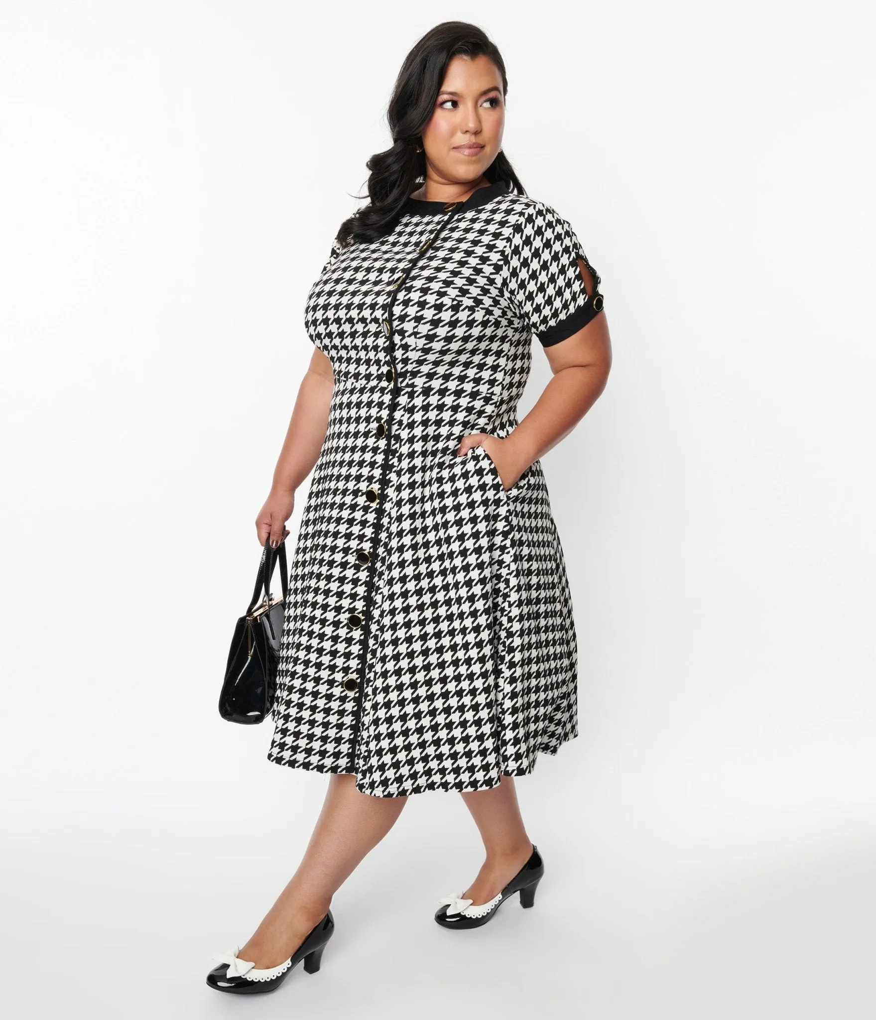 Unique Vintage Plus Size Ivory & Black Houndstooth Swing Dress sold by Unique Vintage product image thumbnail 3