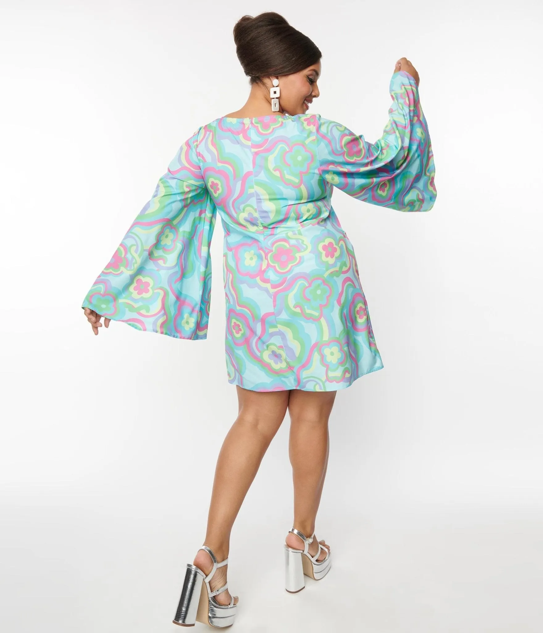 Smak Parlour Blue Flower Psychedelic Downtown Scene Mini Dress sold by Unique Vintage product image thumbnail 5