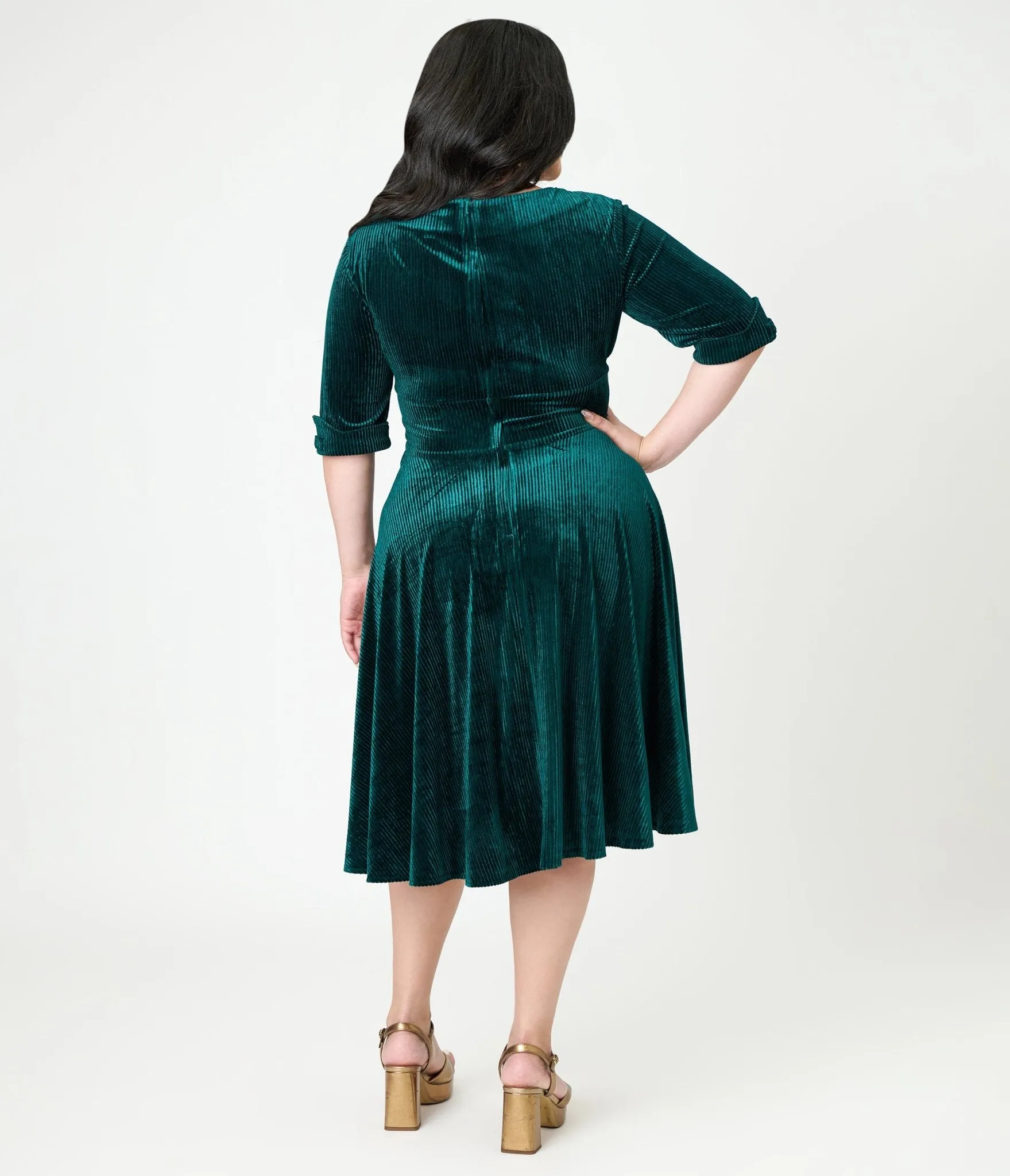 Unique Vintage Plus Size Emerald Textured Velvet Delores Swing Dress sold by Unique Vintage product image thumbnail 2