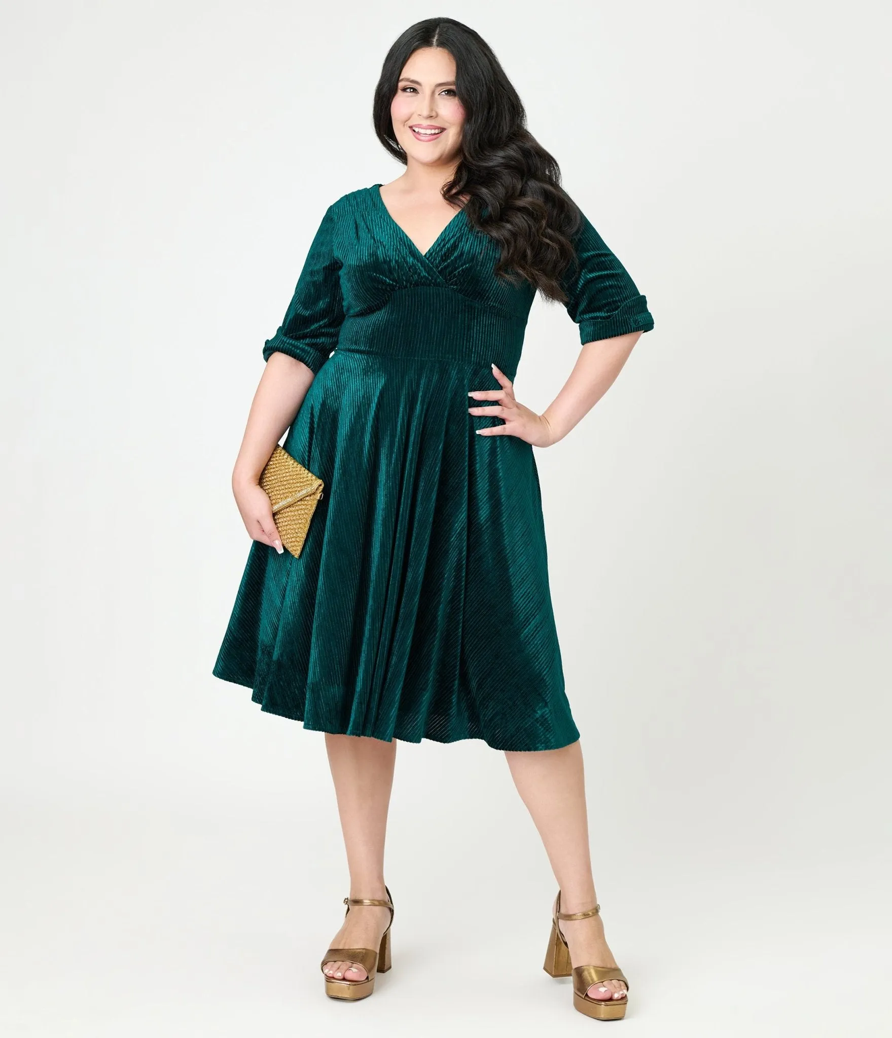 Unique Vintage Plus Size Emerald Textured Velvet Delores Swing Dress sold by Unique Vintage product image thumbnail 3