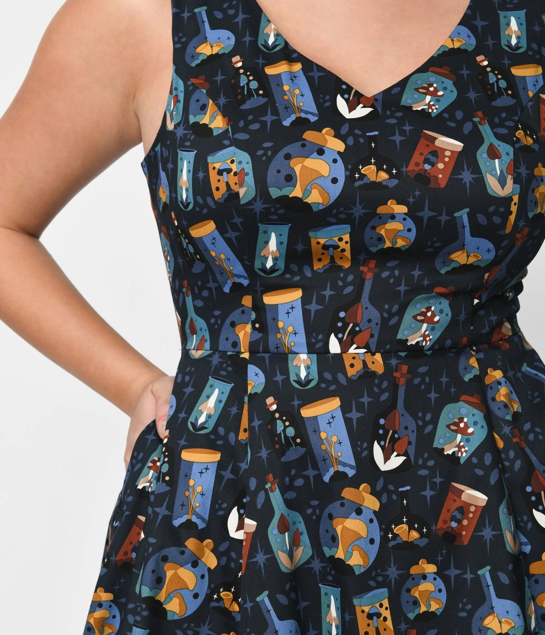 Navy Poisonous Plants Swing Dress sold by Unique Vintage product image thumbnail 2