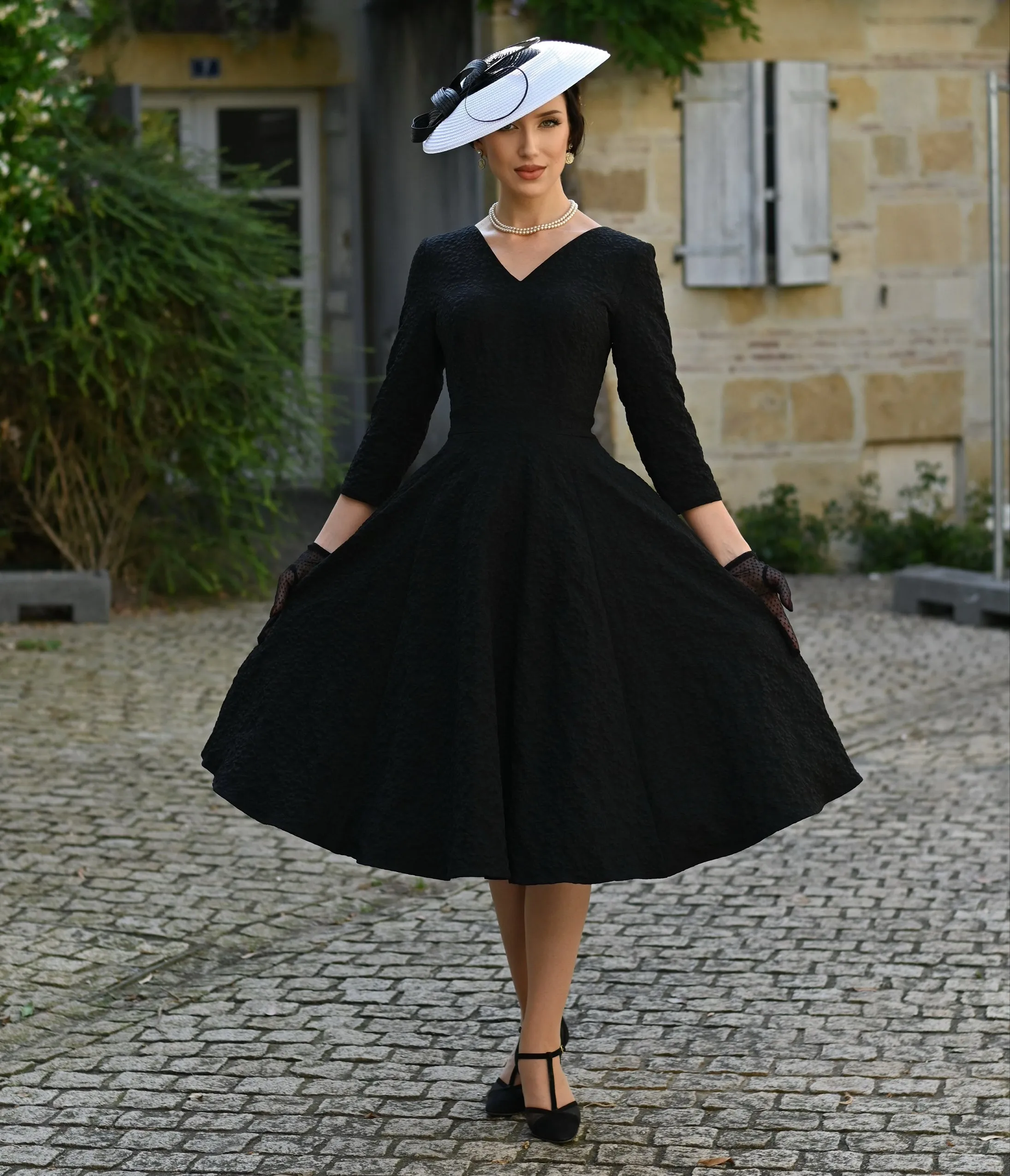 Black Floral Jacquard Piper Swing Dress sold by Unique Vintage product image thumbnail 4