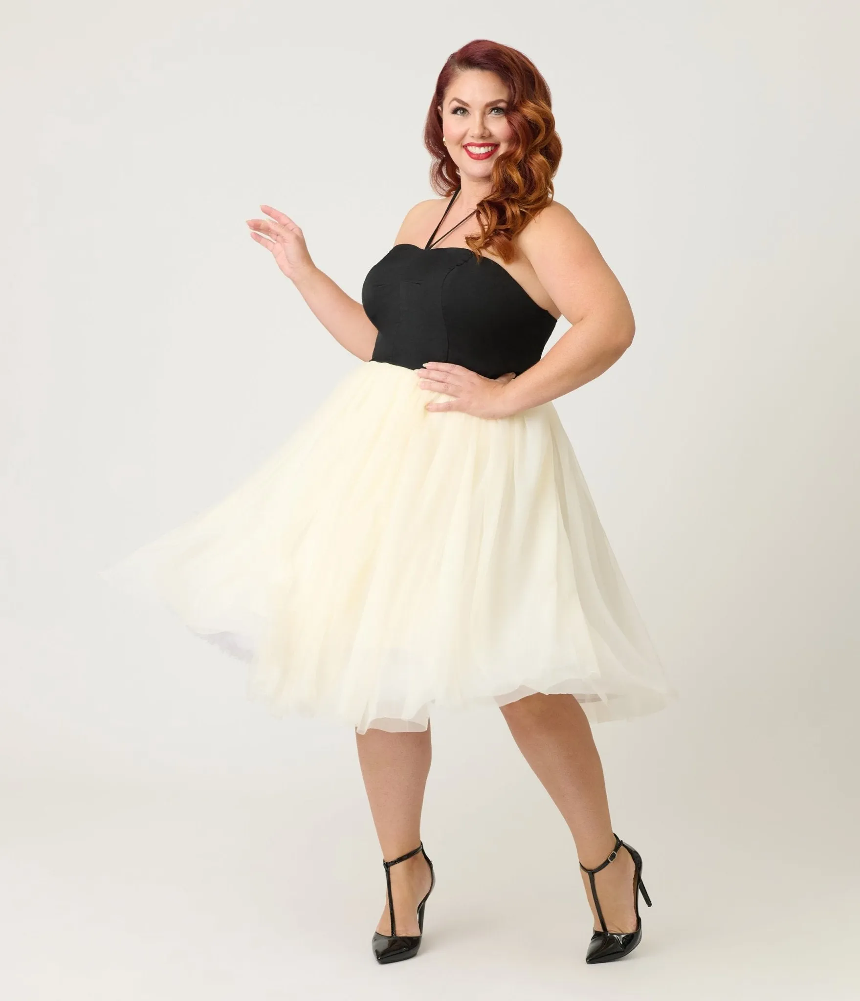 Unique Vintage Plus Size Black & Ivory Sweetheart Halter Swing Dress sold by Unique Vintage product image thumbnail 4