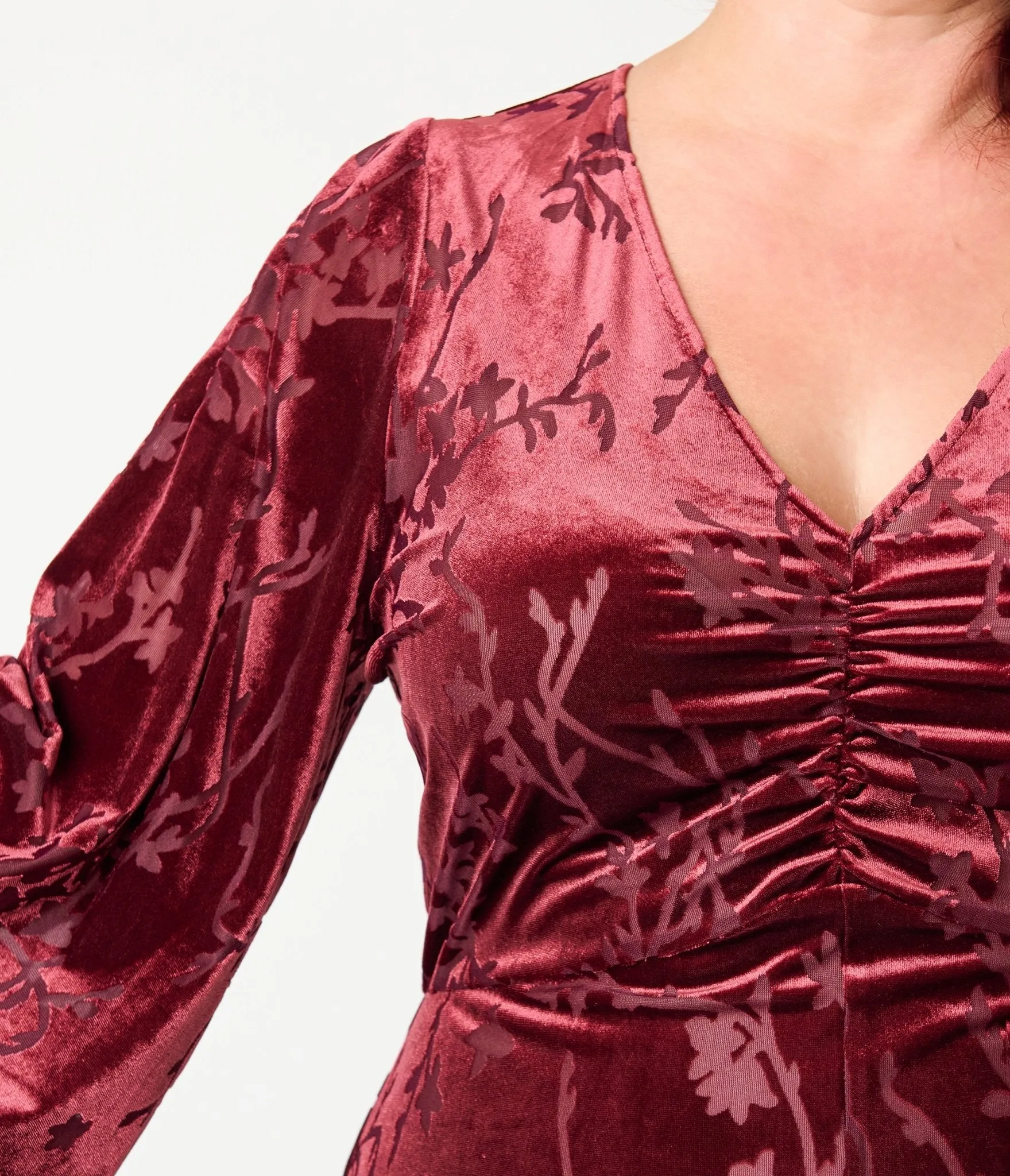 Smak Parlour Plus Size Raspberry Velvet Burnout Fringe Sleeve Stevie Maxi Dress sold by Unique Vintage product image thumbnail 5