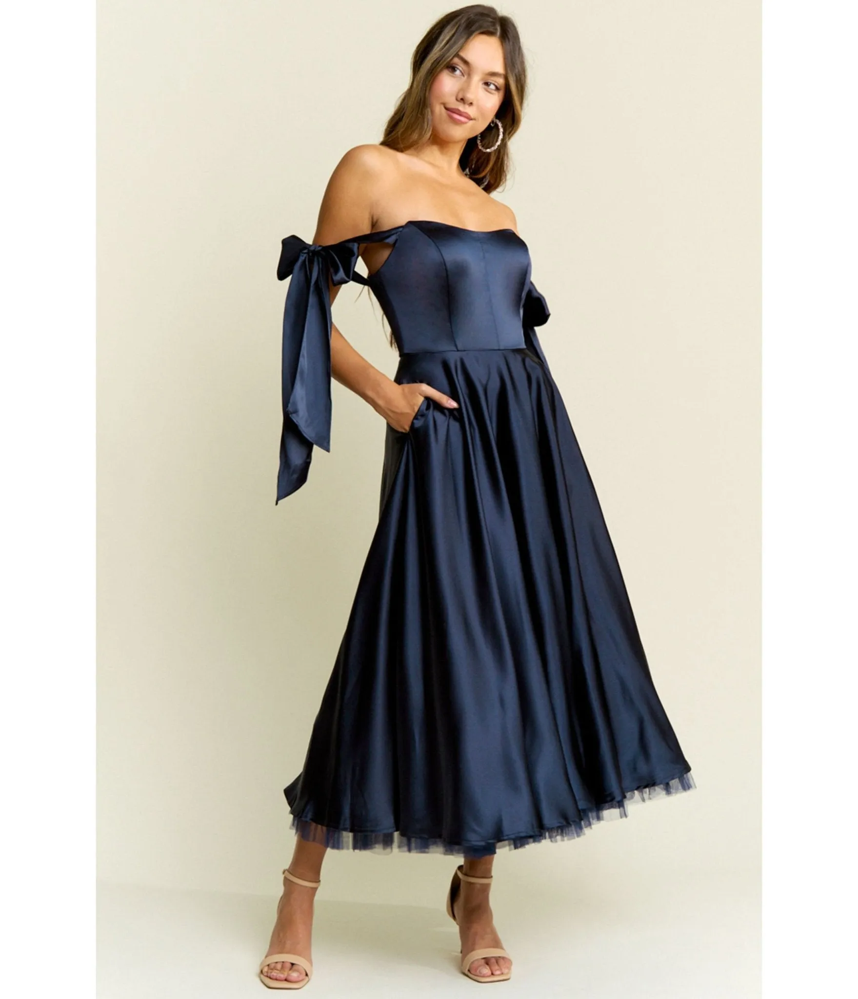 Navy Bow Off the Shoulder Midi Dress sold by Unique Vintage product image thumbnail 2