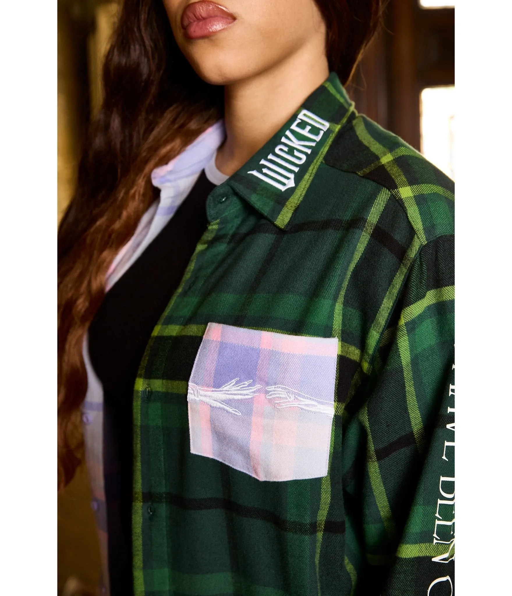 Cakeworthy Wicked For Good Flannel sold by Unique Vintage product image thumbnail 4