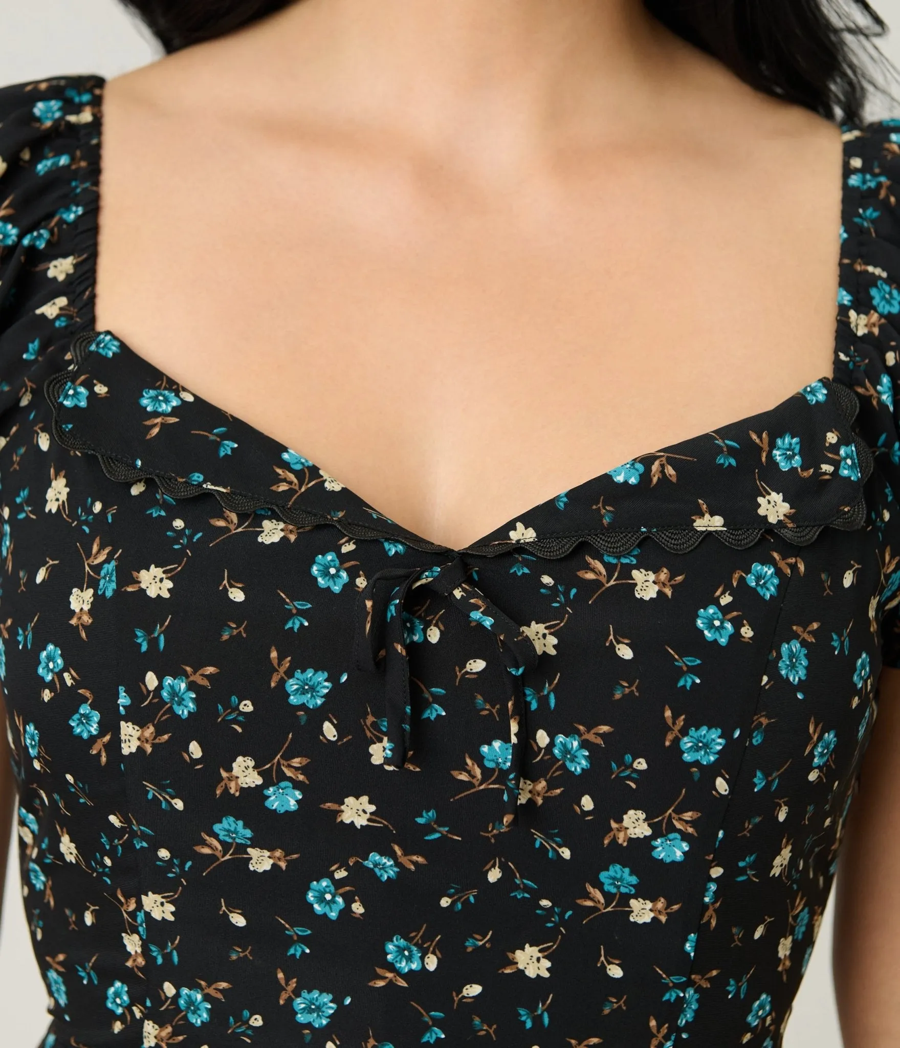 Unique Vintage Black & Blue Floral Puff Sleeve Midi Dress sold by Unique Vintage product image thumbnail 5