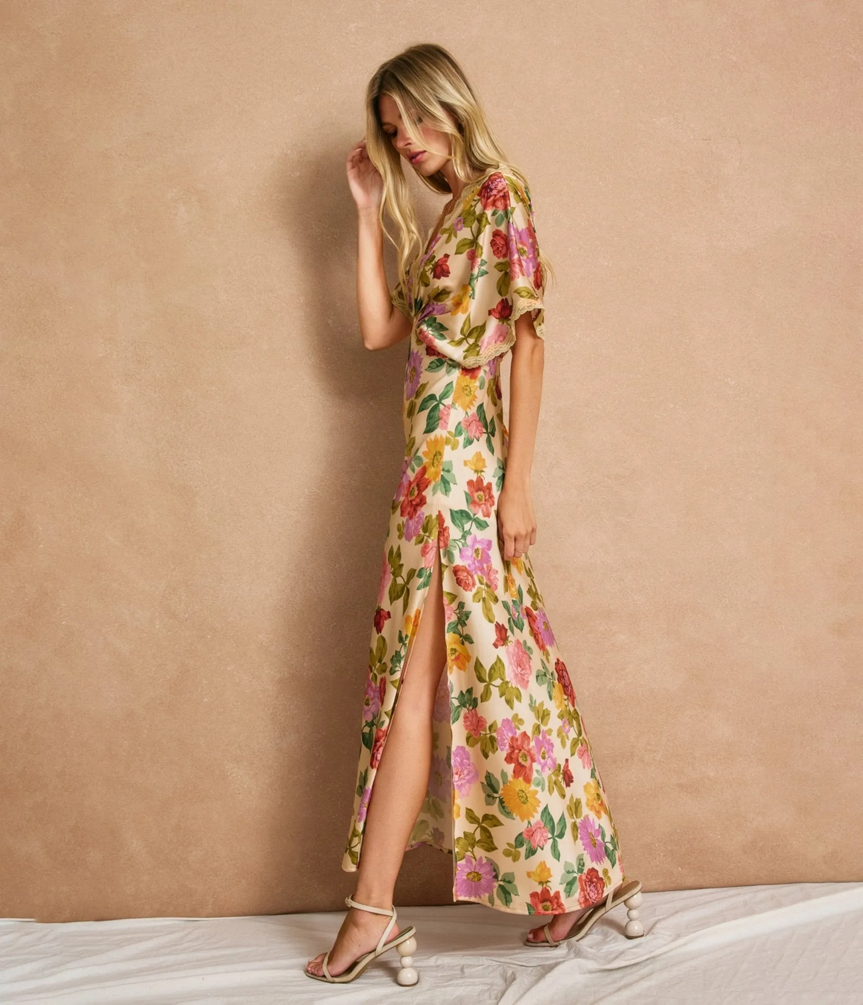 Champagne Floral Blouson Maxi Dress sold by Unique Vintage product image thumbnail 3