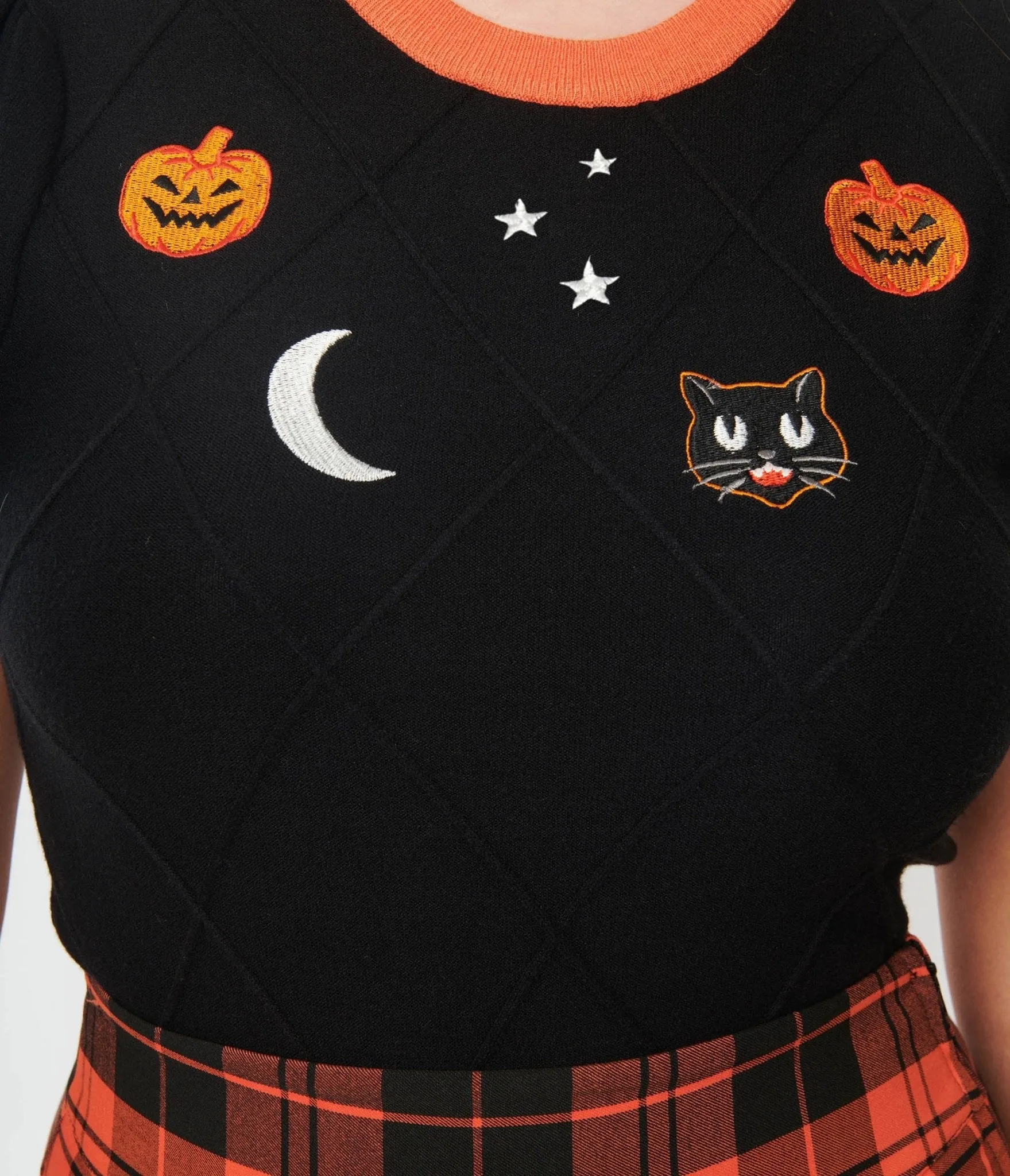 Unique Vintage Halloween Cable Embroidered Sweater sold by Unique Vintage product image thumbnail 2
