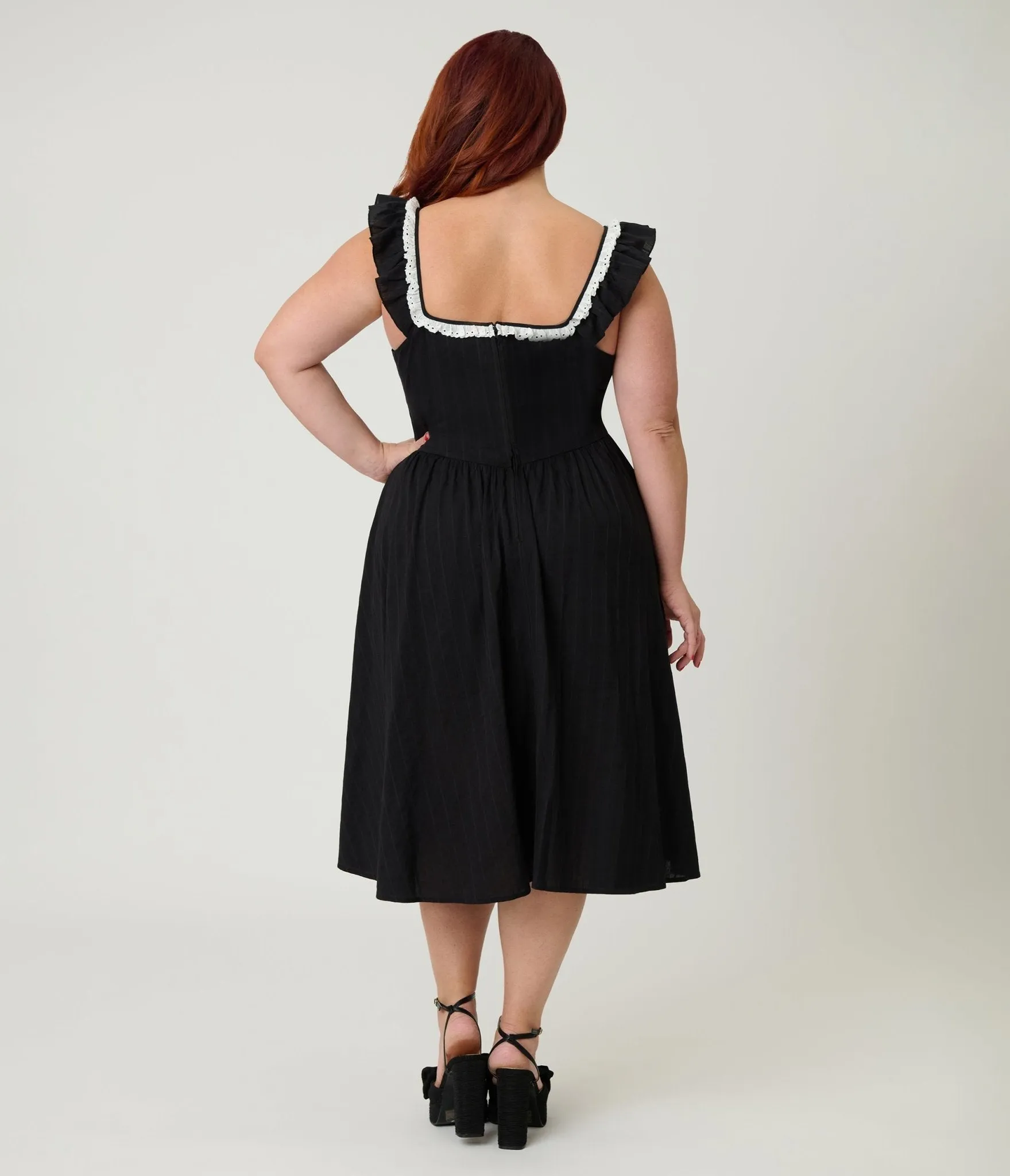 Unique Vintage Plus Size Black Sweetheart Flutter Sleeve Swing Dress sold by Unique Vintage product image thumbnail 2