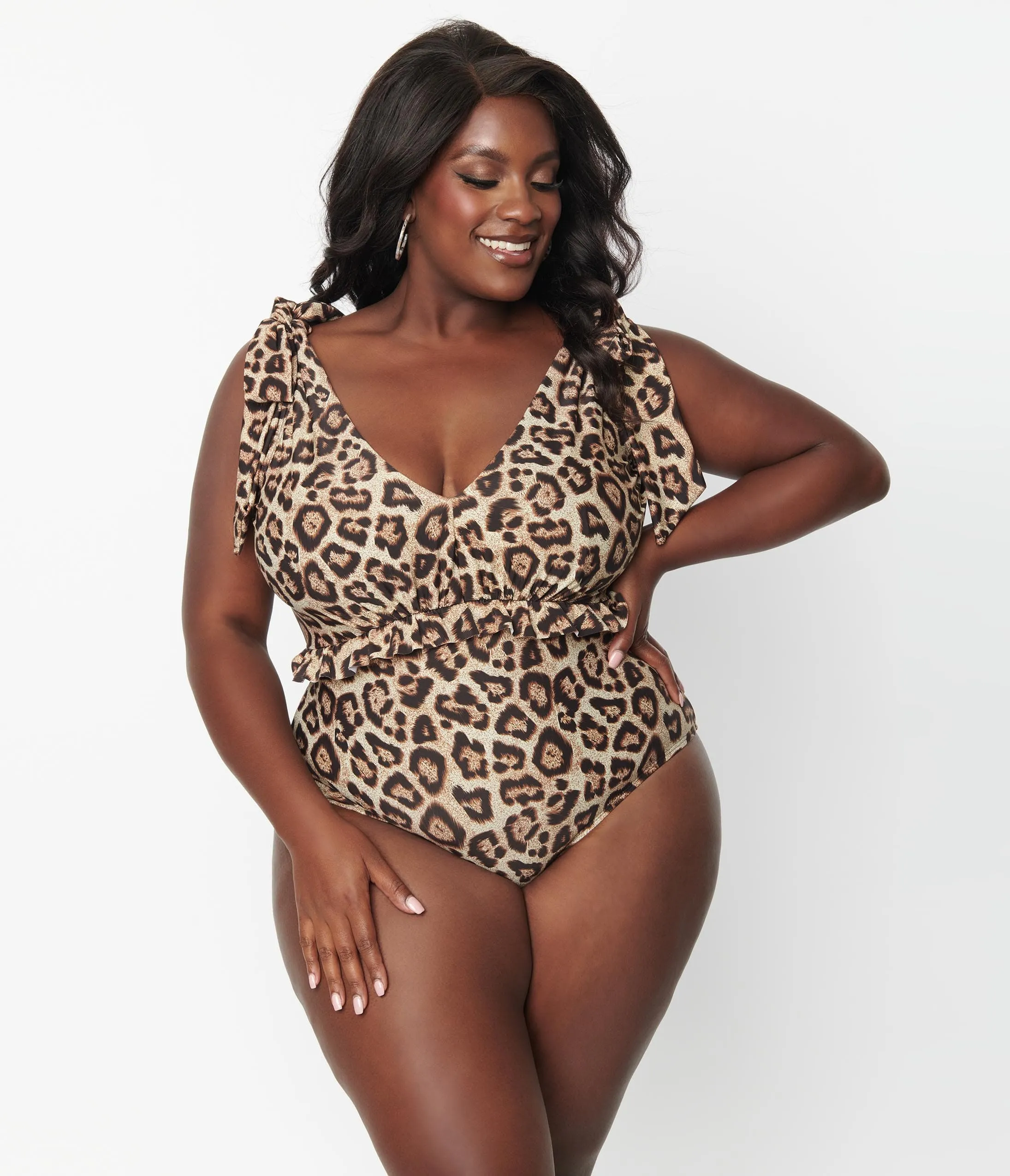 Unique Vintage Plus Size Leopard Print Plunge One Piece Swimsuit sold by Unique Vintage product image thumbnail 5