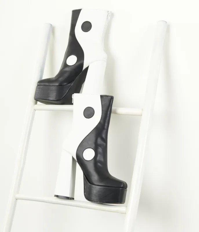 1970s Black & White Yin Yang Platform Boots made by Unique Vintage