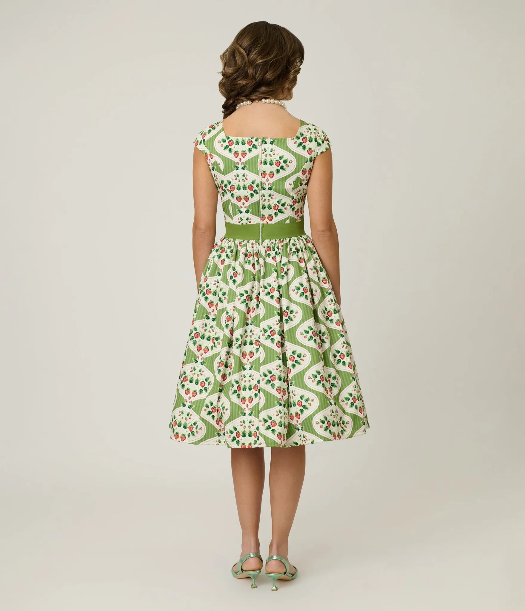 Magnolia Place Strawberry Wallpaper Anna Swing Dress sold by Unique Vintage product image thumbnail 2
